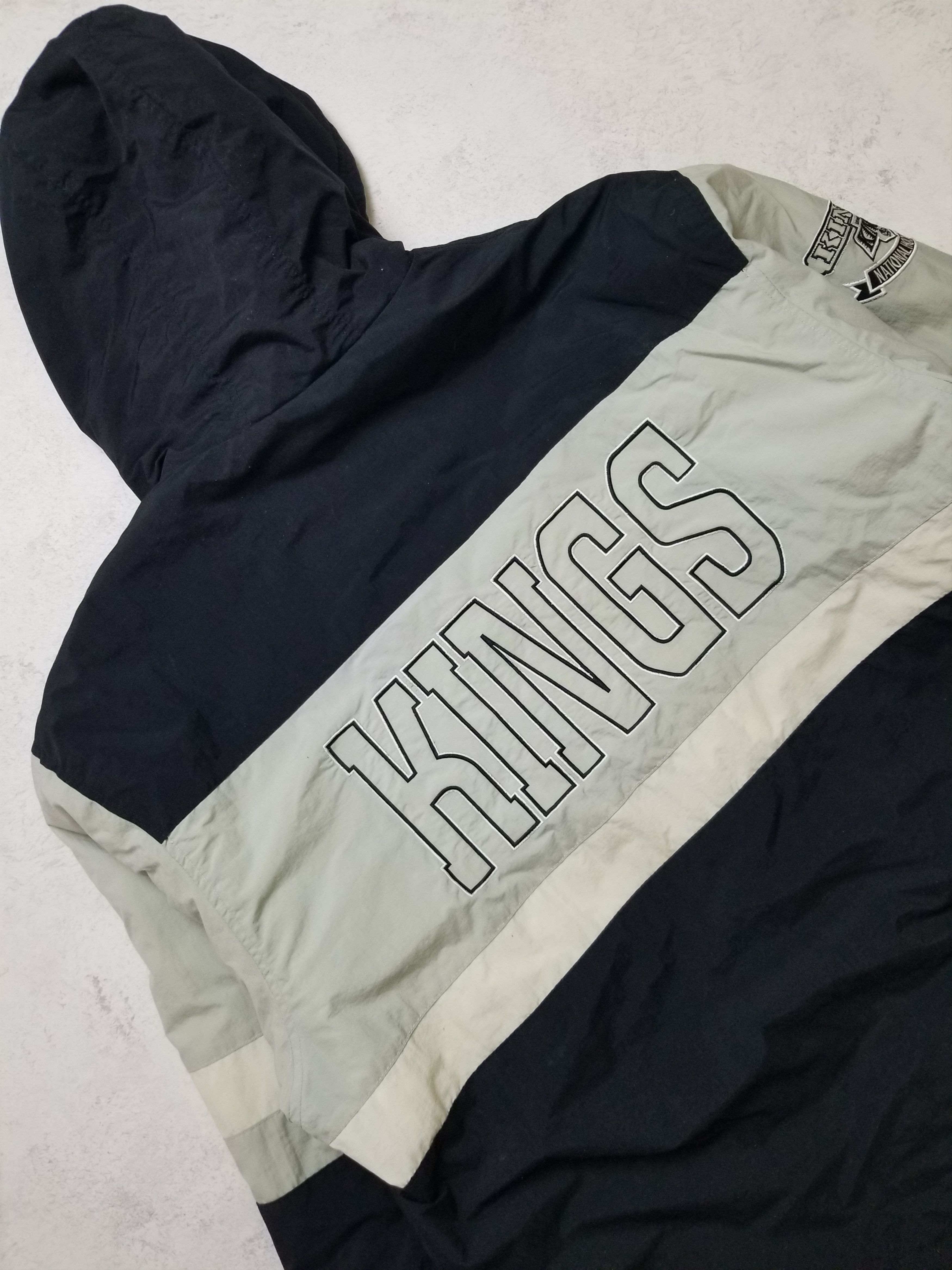 Nutmeg Vintage Los Angeles Kings NHL Nutmeg Insulated Hockey Jacket Size US XL / EU 56 / 4 - 18 Thumbnail