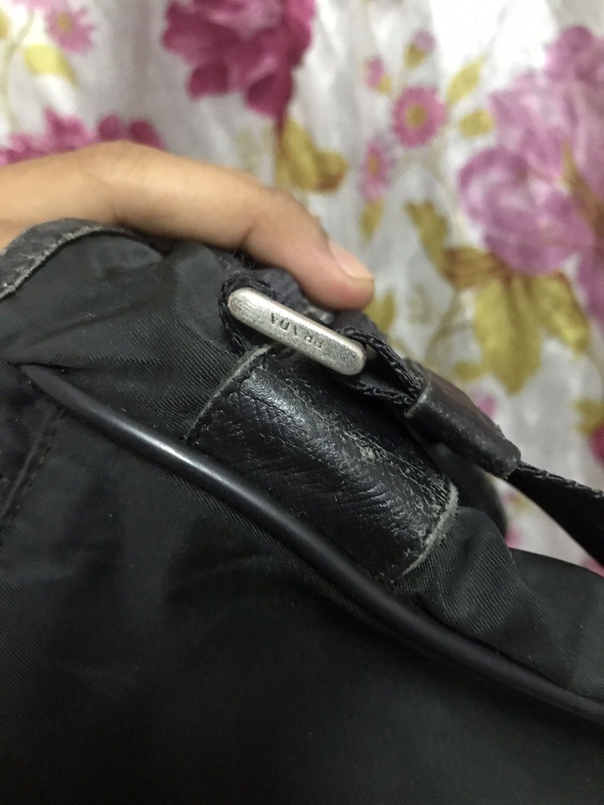 Prada Authentic Prada Black Shoulder Size ONE SIZE - 9 Thumbnail