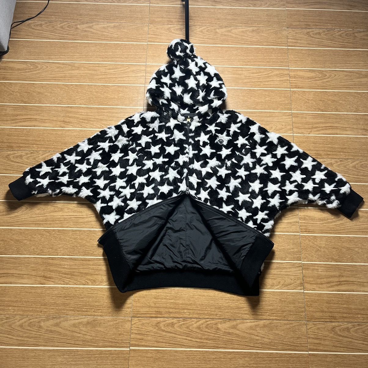 20471120 Archive Hyoma 20471120 Stars Faux Far Bat Wing Zip Up Jacket Size US S / EU 44-46 / 1 - 9 Thumbnail
