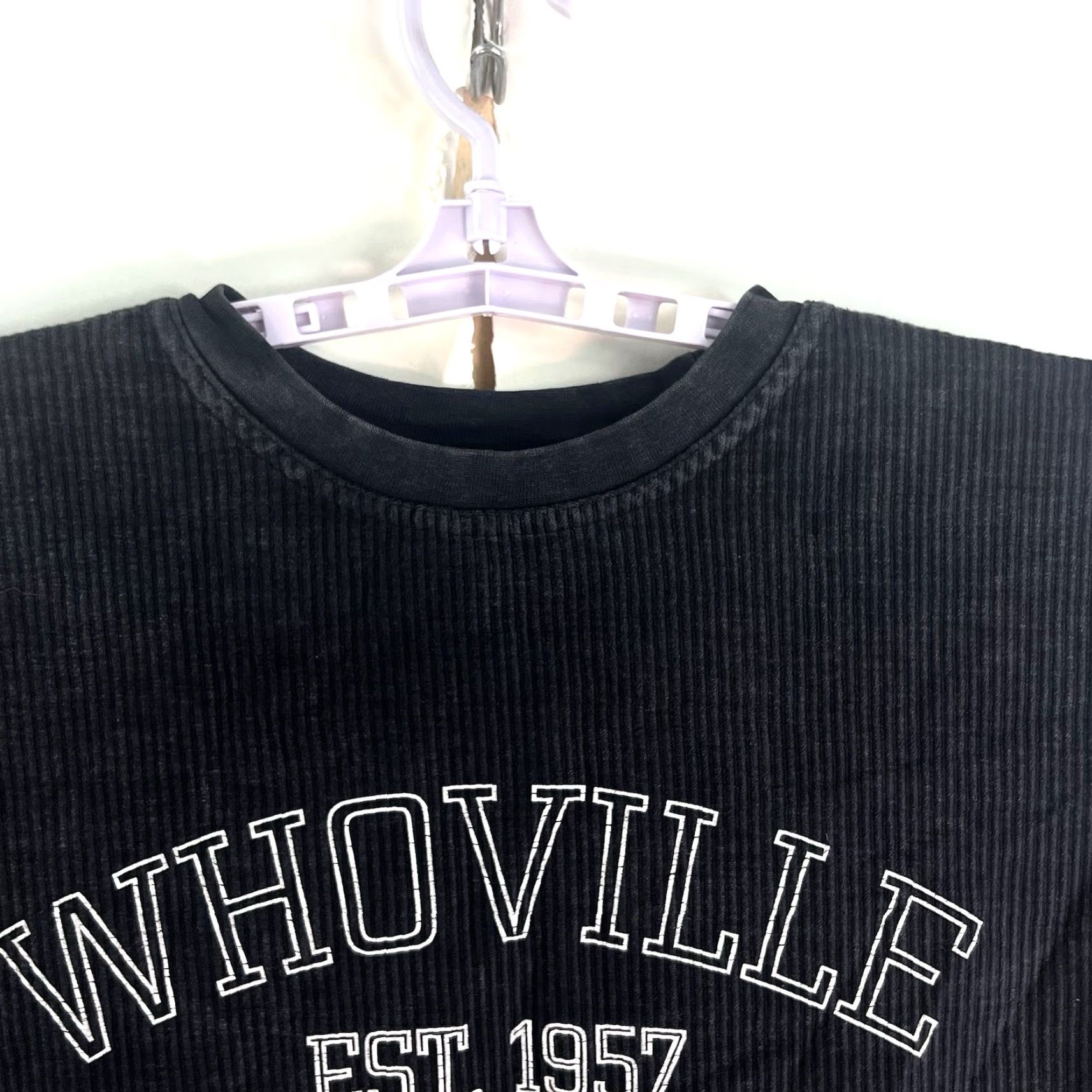 Vintage Royce Corduroy Sweatshirt Mens M Black Long Sleeve Graphic Print Crew Neck Vintage? No (use original) Size US M / EU 48-50 / 2 - 4 Thumbnail