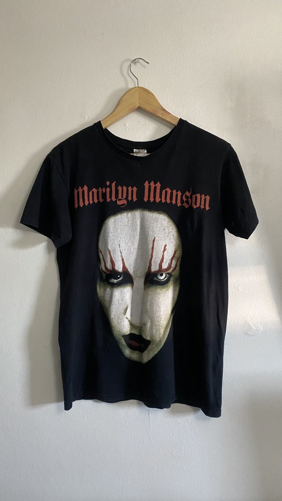 Vintage Vintage Marilyn Manson 2000s tee Size US S / EU 44-46 / 1 - 1 Thumbnail