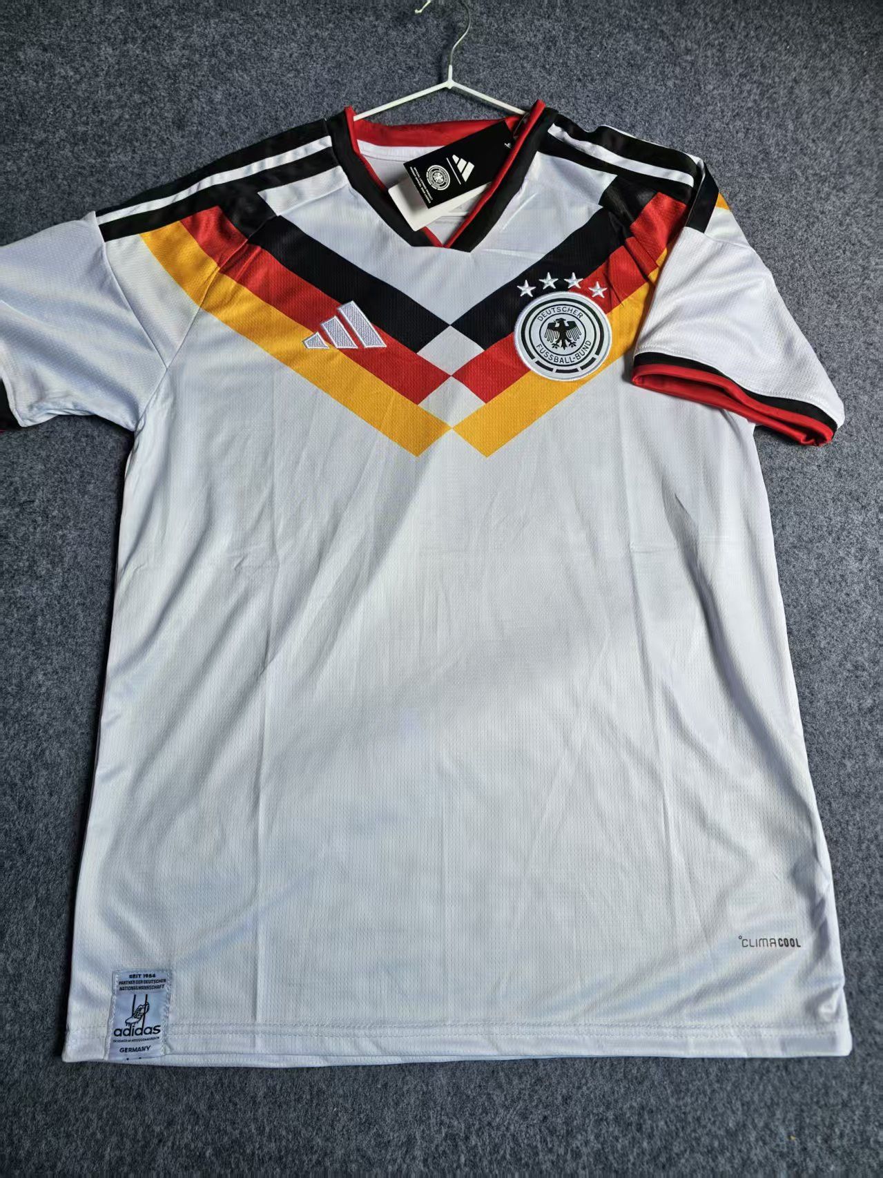 Other Germany Soccer Jersey Home 2026 World Cup Size US M / EU 48-50 / 2 - 1 Thumbnail