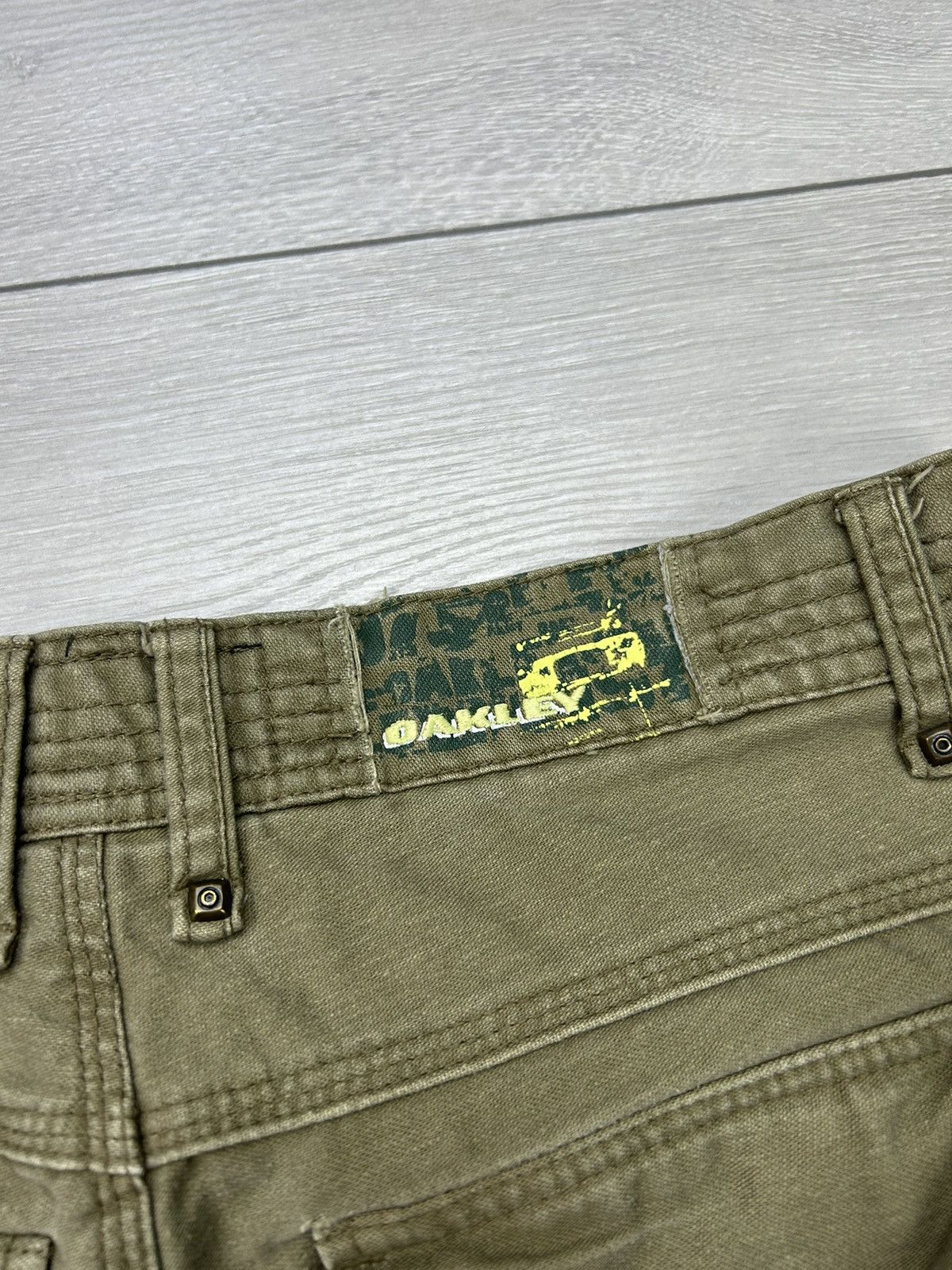 Oakley × Vintage Oakley Vintage Men’s Military pant size 31 Size US 31 - 9 Thumbnail