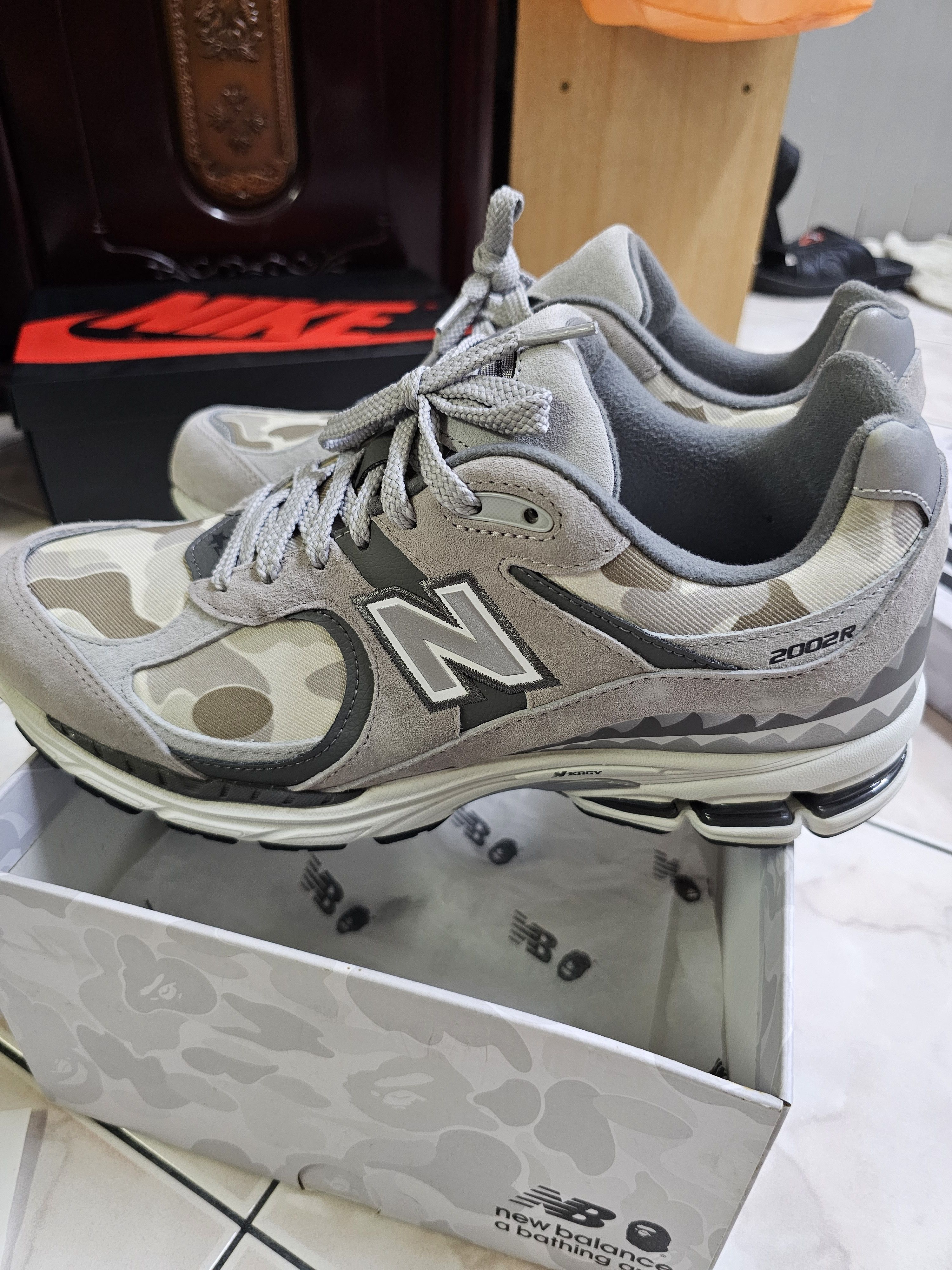 New Balance Bape X new balance 2002r grey camo Size US 11 / EU 44 - 4 Thumbnail