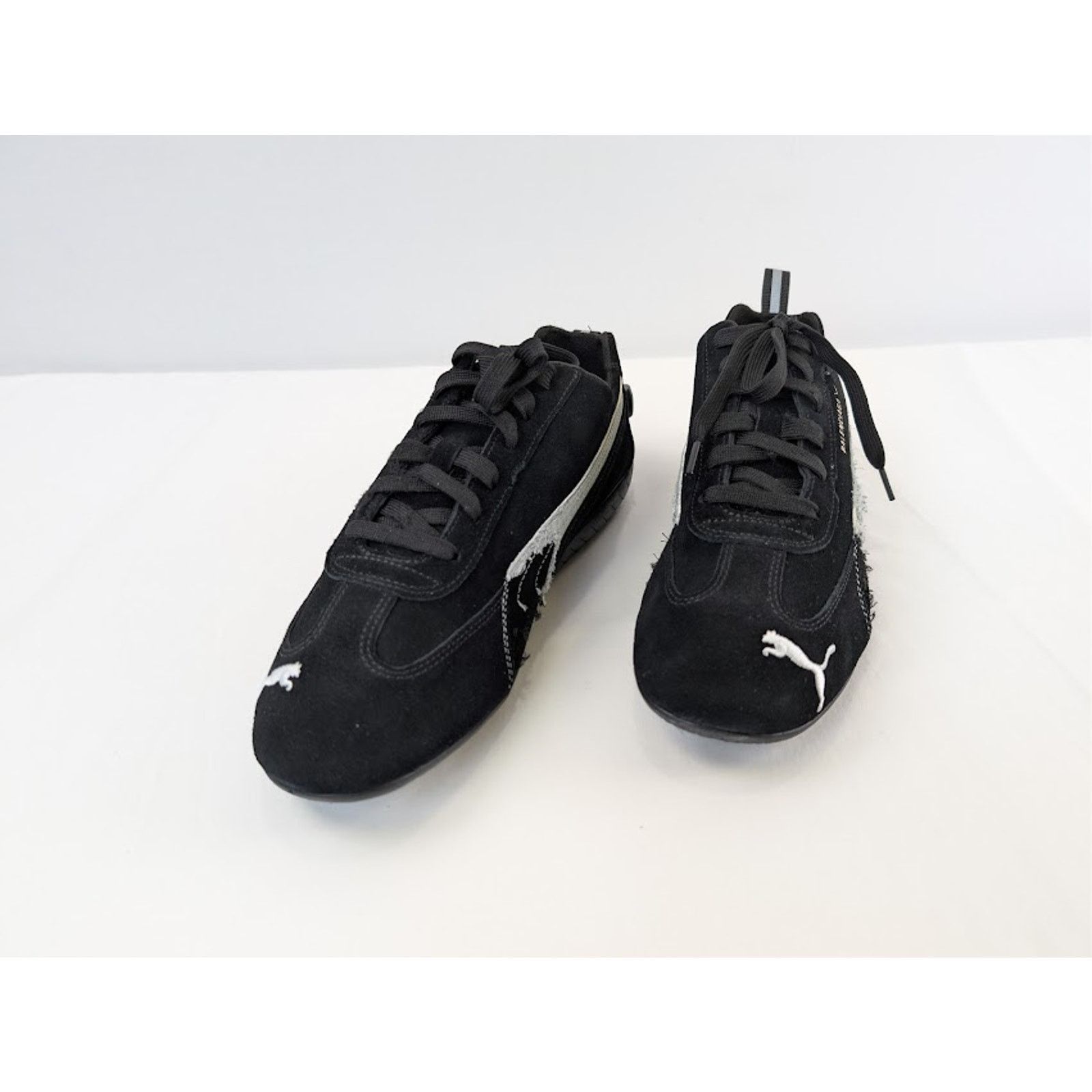 Balenciaga × Puma o1rshd1 Q:3 / Speedcat Destroyed Low Top Sneaker Black/White Size US 13 / EU 46 - 9 Thumbnail