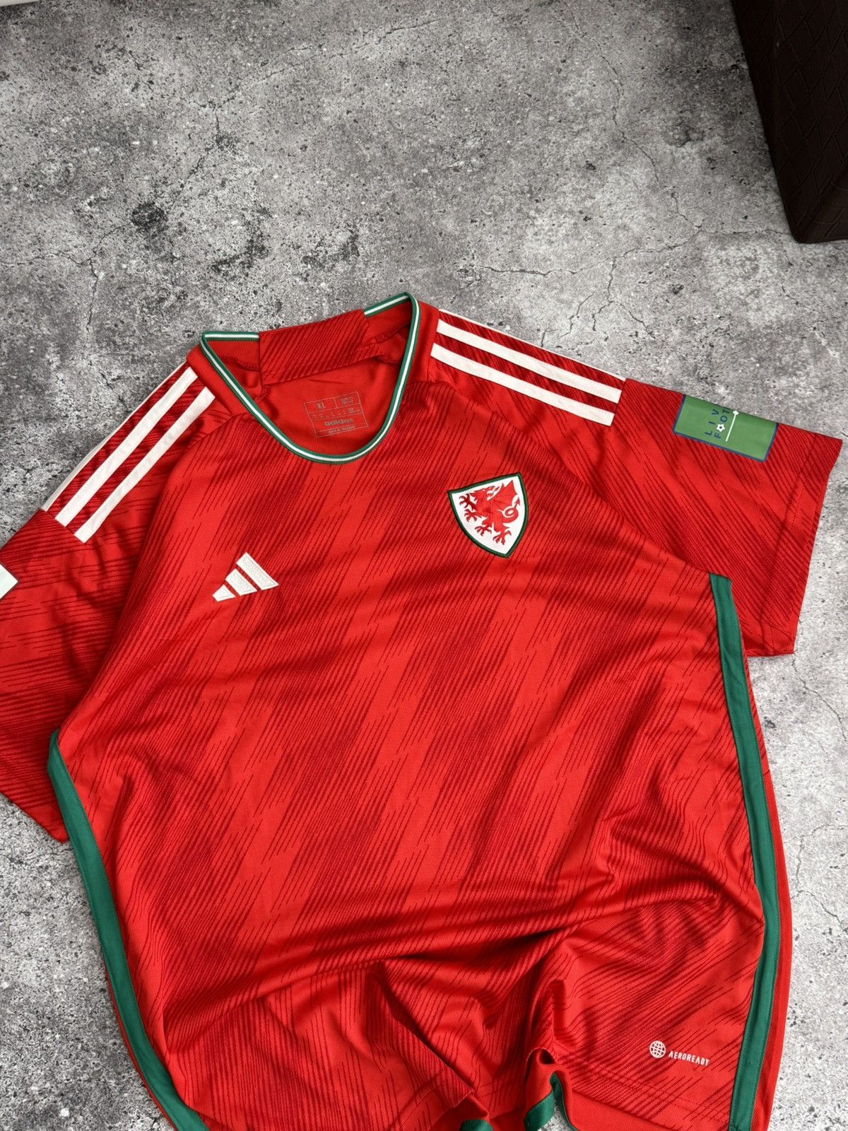 Adidas Adidas Wales Home Jersey FIFA 2022 Size US XL / EU 56 / 4 - 3 Thumbnail
