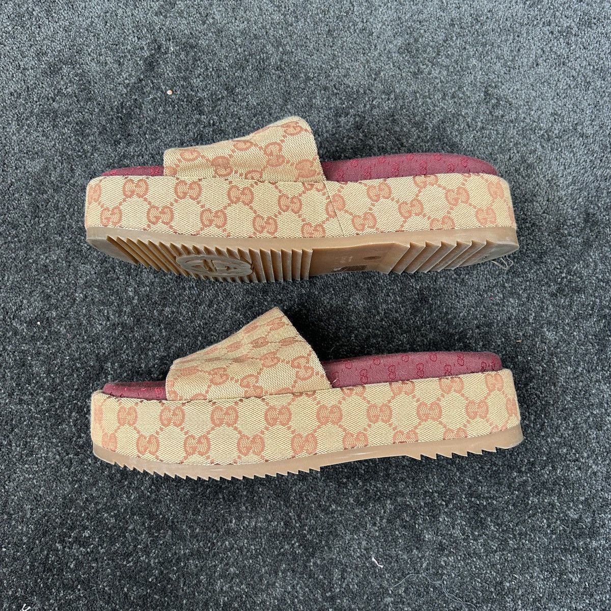 Gucci Gucci GG Supreme Platform Sandal Size US 9.5 / IT 39.5 - 3 Thumbnail