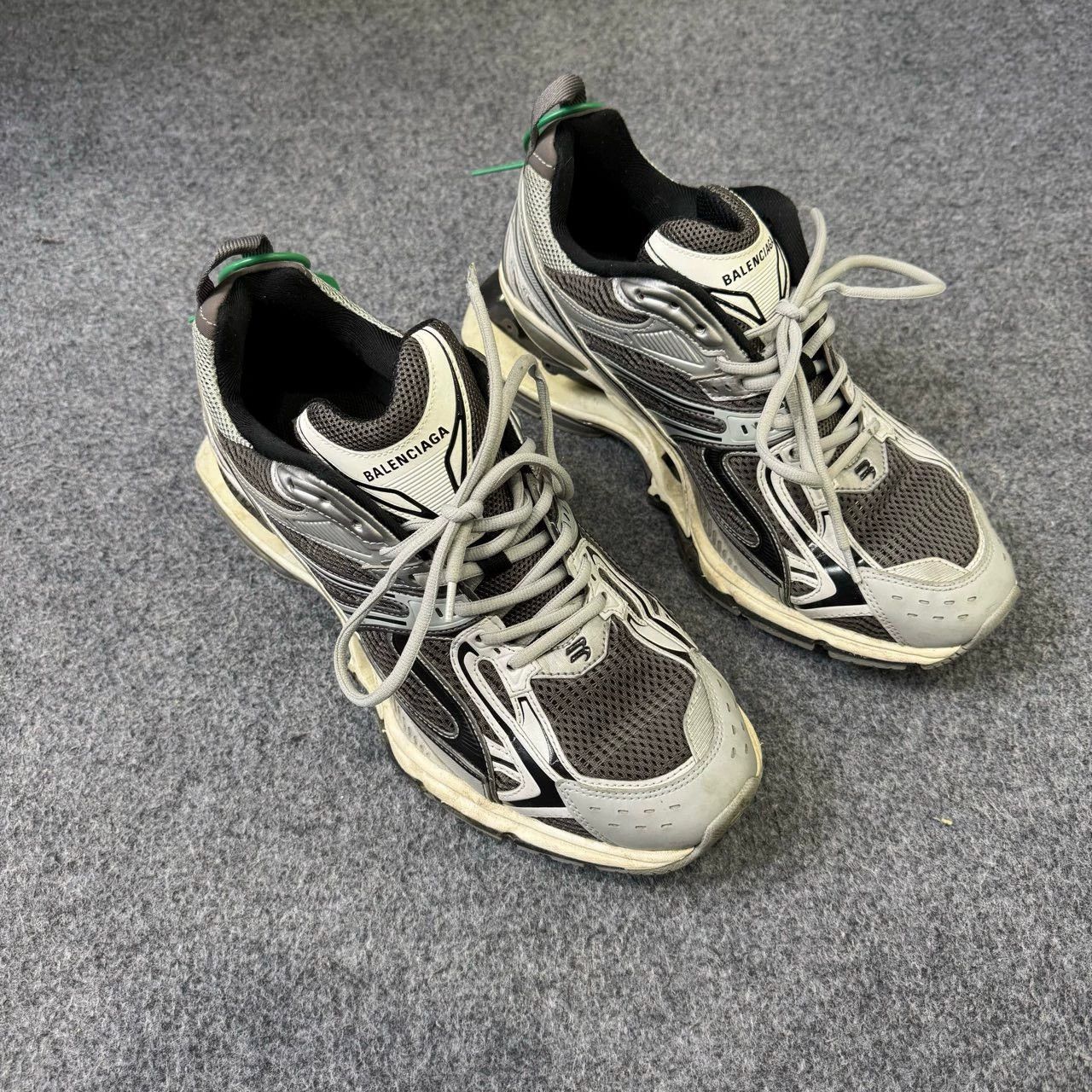 Balenciaga balenciaga xpander shoes size 43 Size US 10 / EU 43 - 1 Thumbnail
