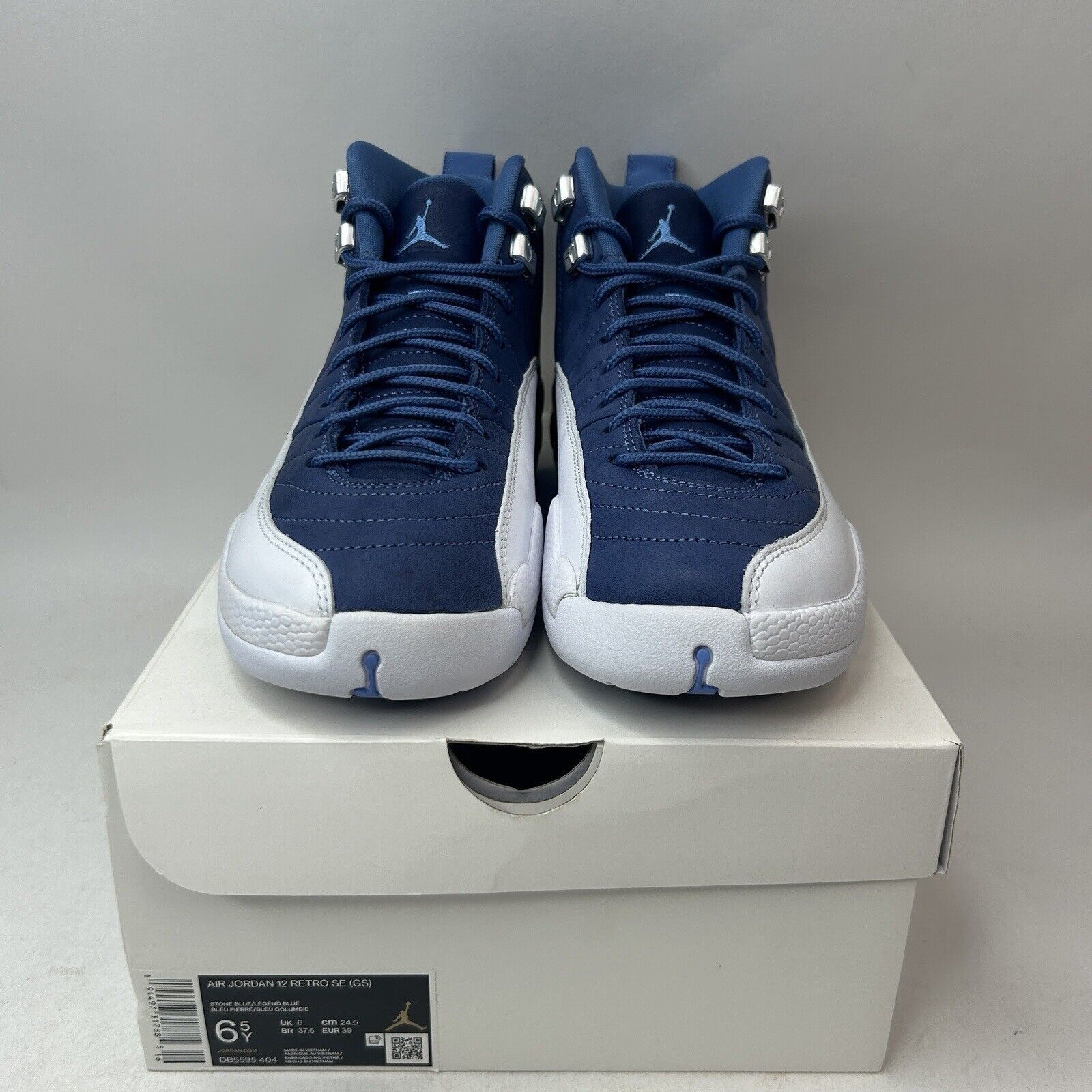 Nike Nike Air Jordan 12 Retro SE GS “Indigo/Legend Blue” 2024 Size US 8 / IT 38 - 2 Thumbnail