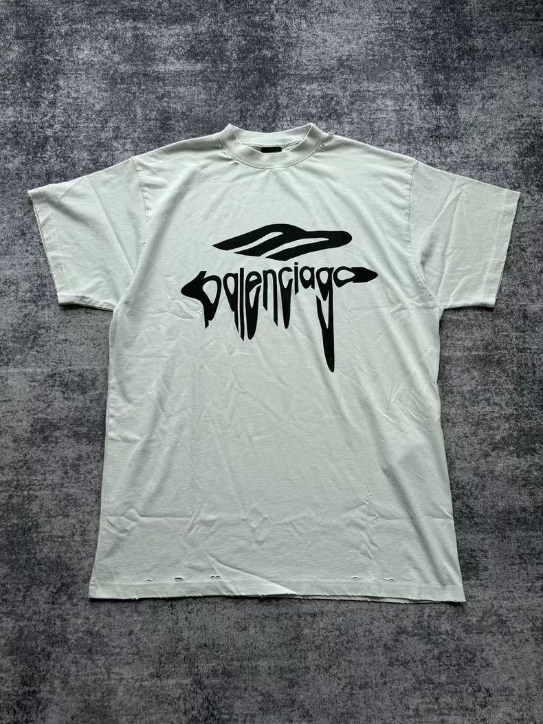 Balenciaga Balenciaga Off-white Melt logo Destroy Short Sleeve T-Shir Size US S / EU 44-46 / 1 - 1 Thumbnail