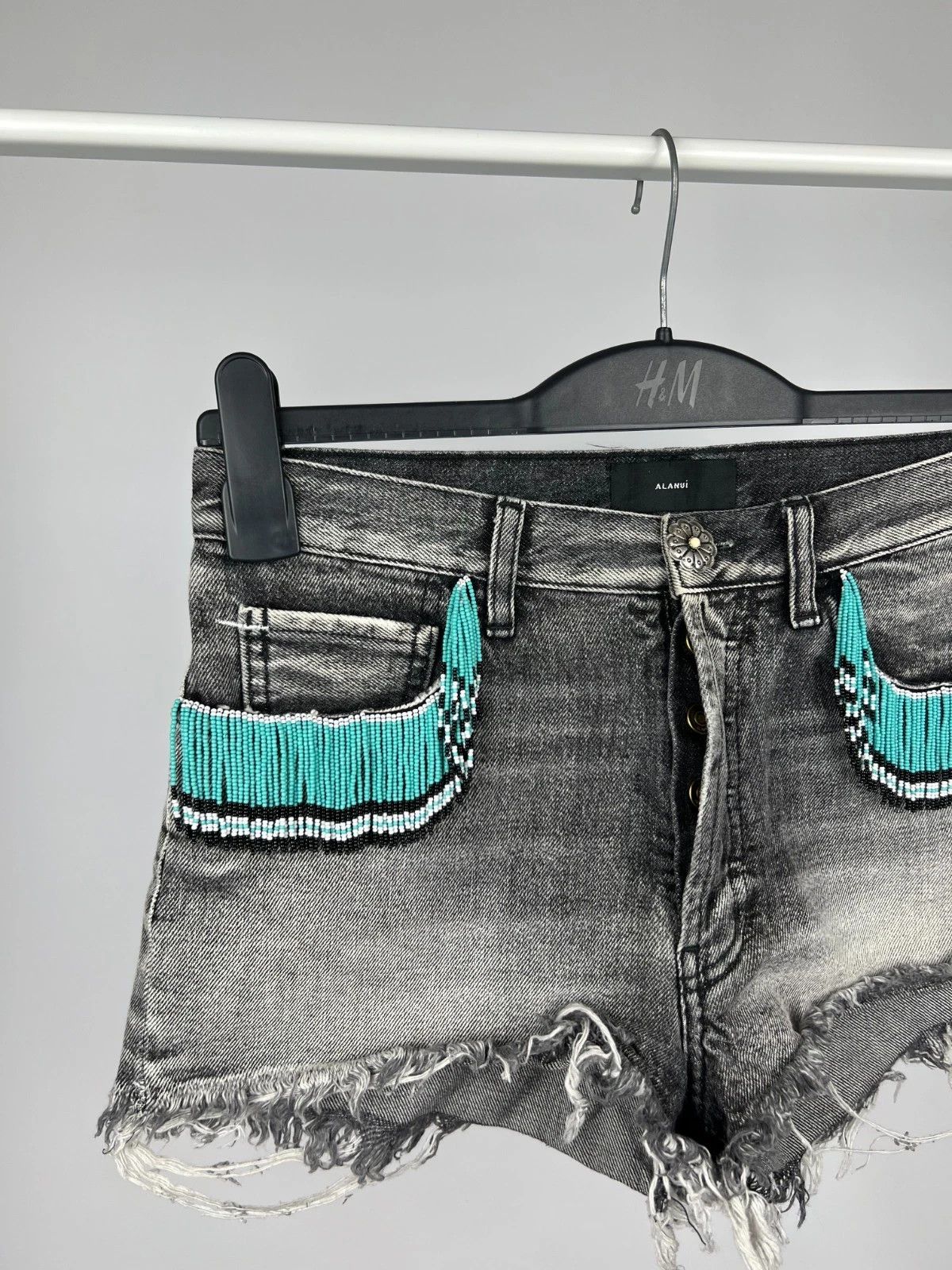 Alanui Alanui Cotton Cut-Off Embellishment Jeans Denim Shorts Size 28" / US 6 / IT 42 - 2 Thumbnail