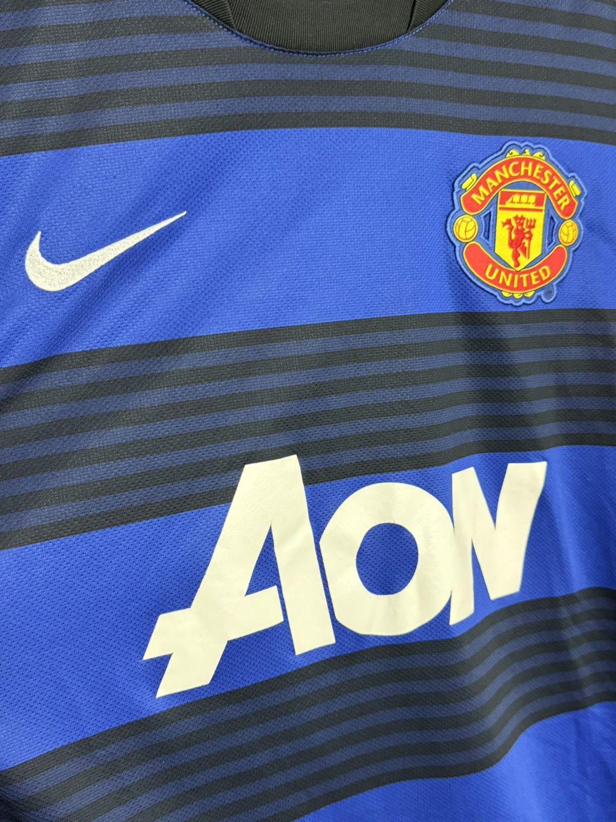 Nike Manchester United 11/12 Away Football Jersey T-Shirt Size US M / EU 48-50 / 2 - 3 Thumbnail