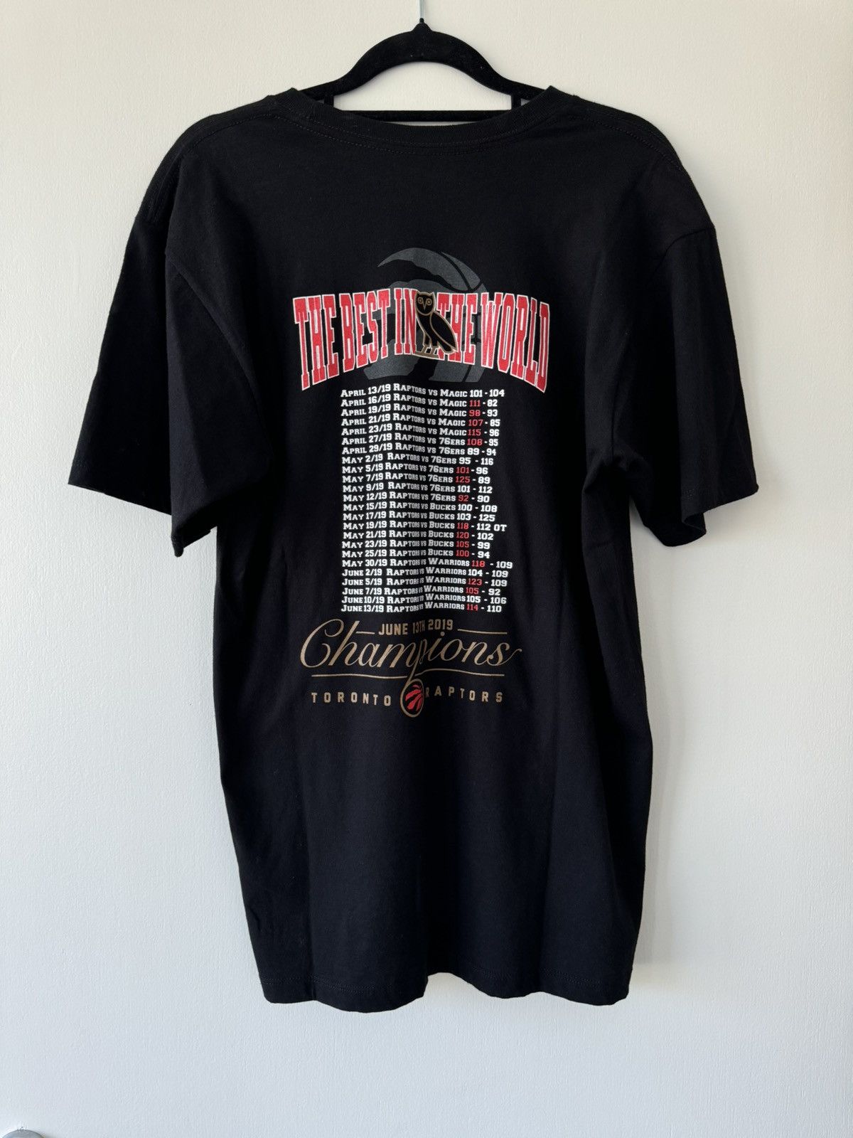 October's Very Own October’s Very Own OVO Toronto Raptors Championship Tee Size US M / EU 48-50 / 2 - 4 Thumbnail