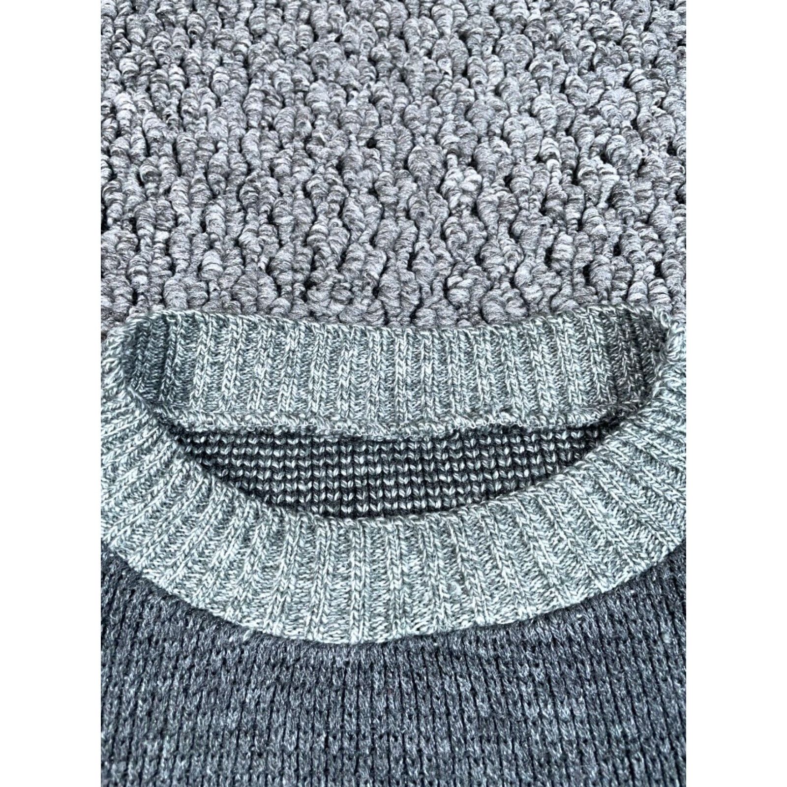 Etro VTG 80s Geometric Pattern Sweater Men's Medium Gray Crewneck Knit Pullover Vintage Size US M / EU 48-50 / 2 - 3 Thumbnail