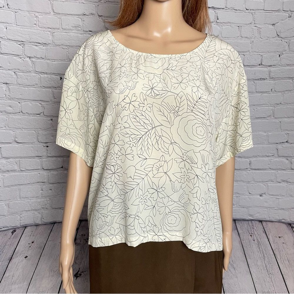 Anthropologie Anthropologie Postage Stamp White Floral Silk Blouse Size 1 Size XL / US 12-14 / IT 48-50 - 2 Thumbnail