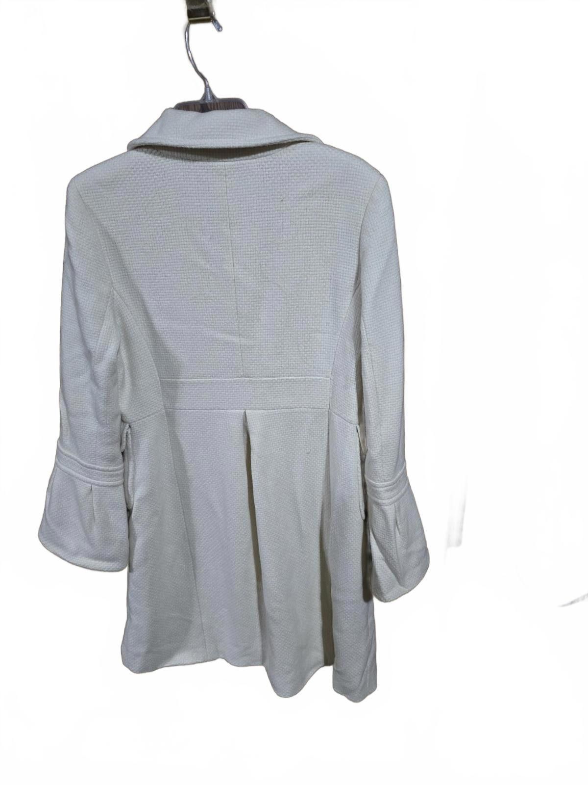 Old Navy Old Navy Ivory Coat With Bell Sleeves Fully Lined Size M / US 6-8 / IT 42-44 - 2 Thumbnail