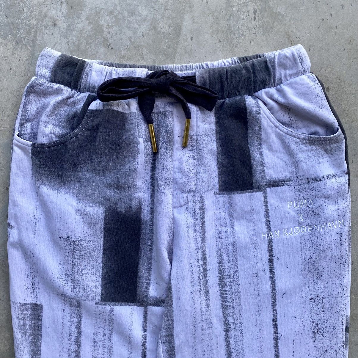 Puma Puma x Han Kjøbenhavn Sweatpants (Like New) Size US 28 / EU 44 - 3 Thumbnail