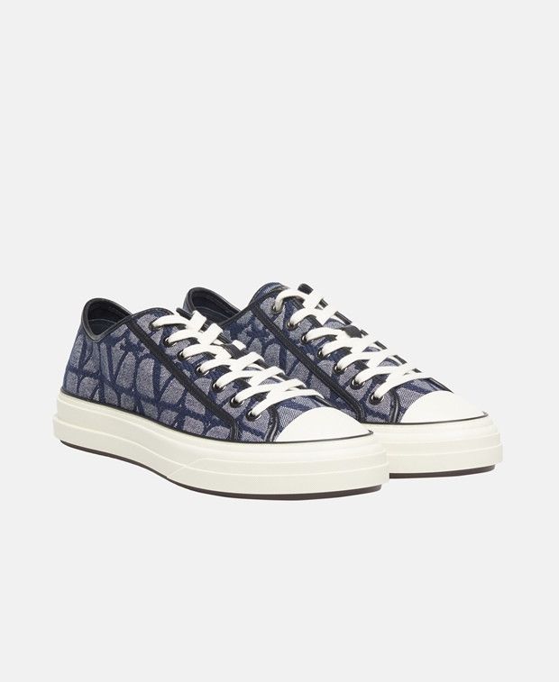 Valentino Sneakers Size US 7 / EU 40 - 1 Thumbnail