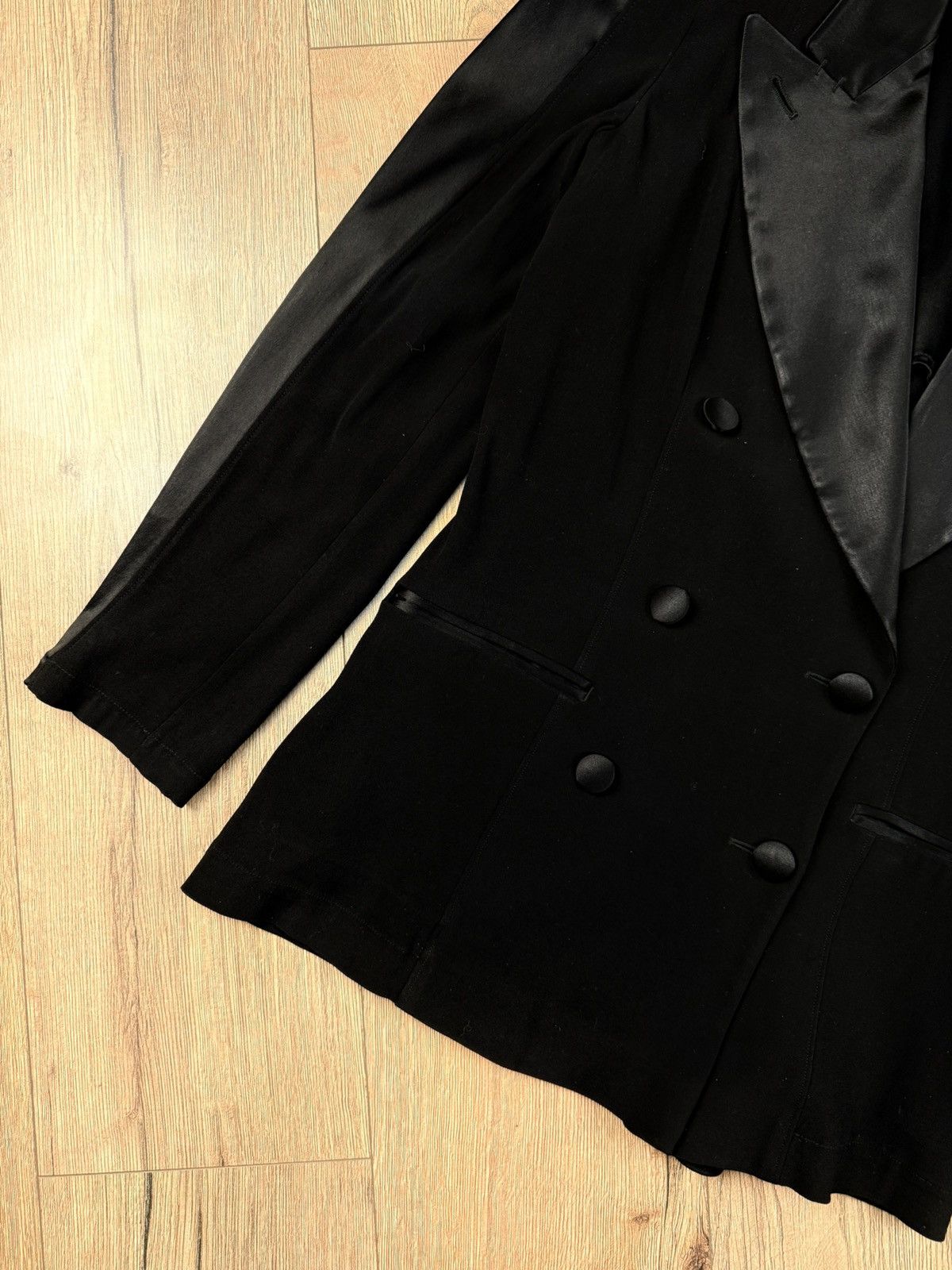 Jean Paul Gaultier Jean Paul Gaultier Black Satin Lapel Blazer IT 44 Size M / US 6-8 / IT 42-44 - 3 Thumbnail