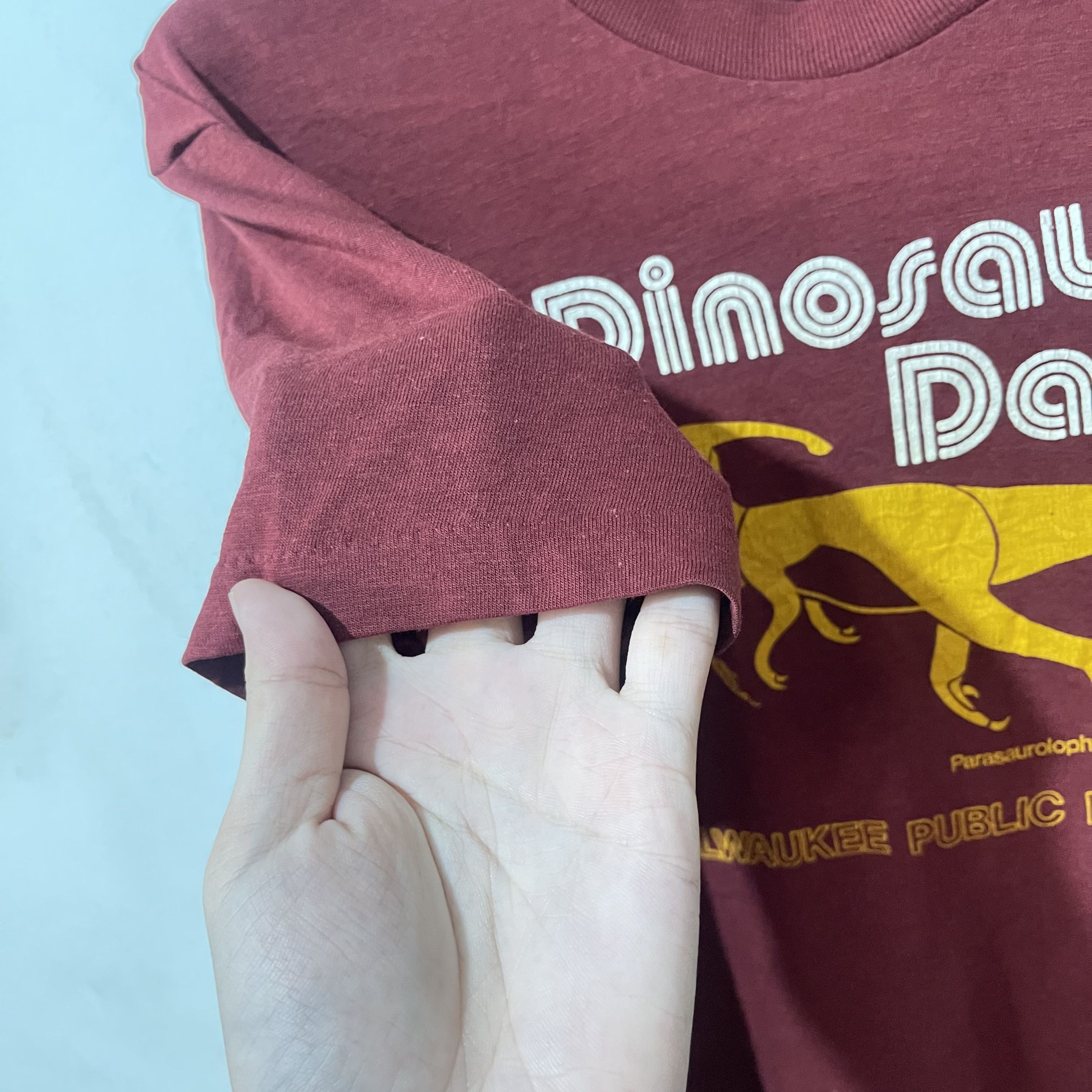 Vintage Vintage 1983 Dinosaur Dash Milwaukee Public Museum T-Shirt Size US M / EU 48-50 / 2 - 5 Thumbnail