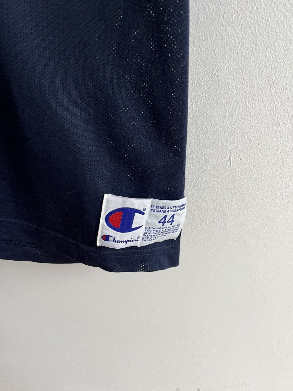 Champion × NBA × Vintage VTG 90s NBA REGGIE MILLER INDIANA PACERS CHAMPION JERSEY Size US L / EU 52-54 / 3 - 4 Thumbnail