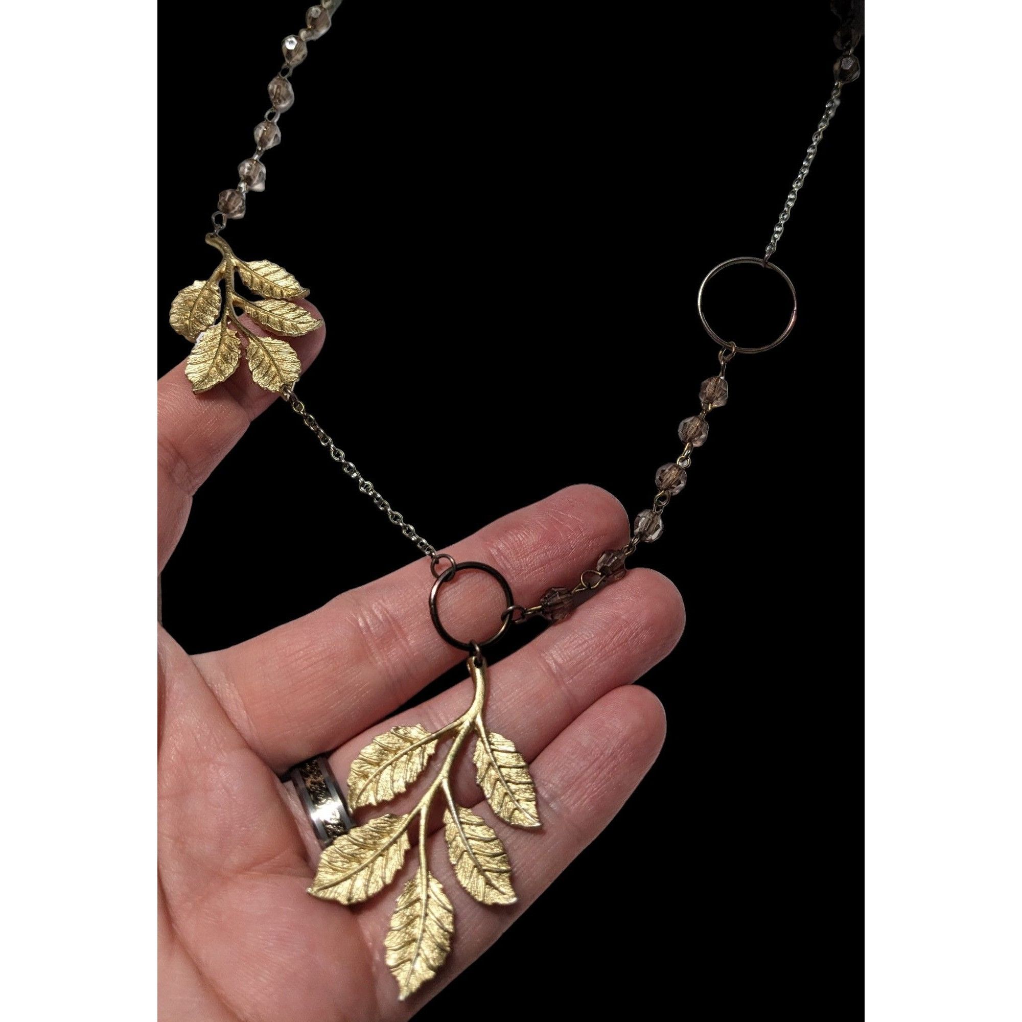 Other Asymmetrical Gold Beaded Leaf Necklace Size ONE SIZE - 4 Thumbnail