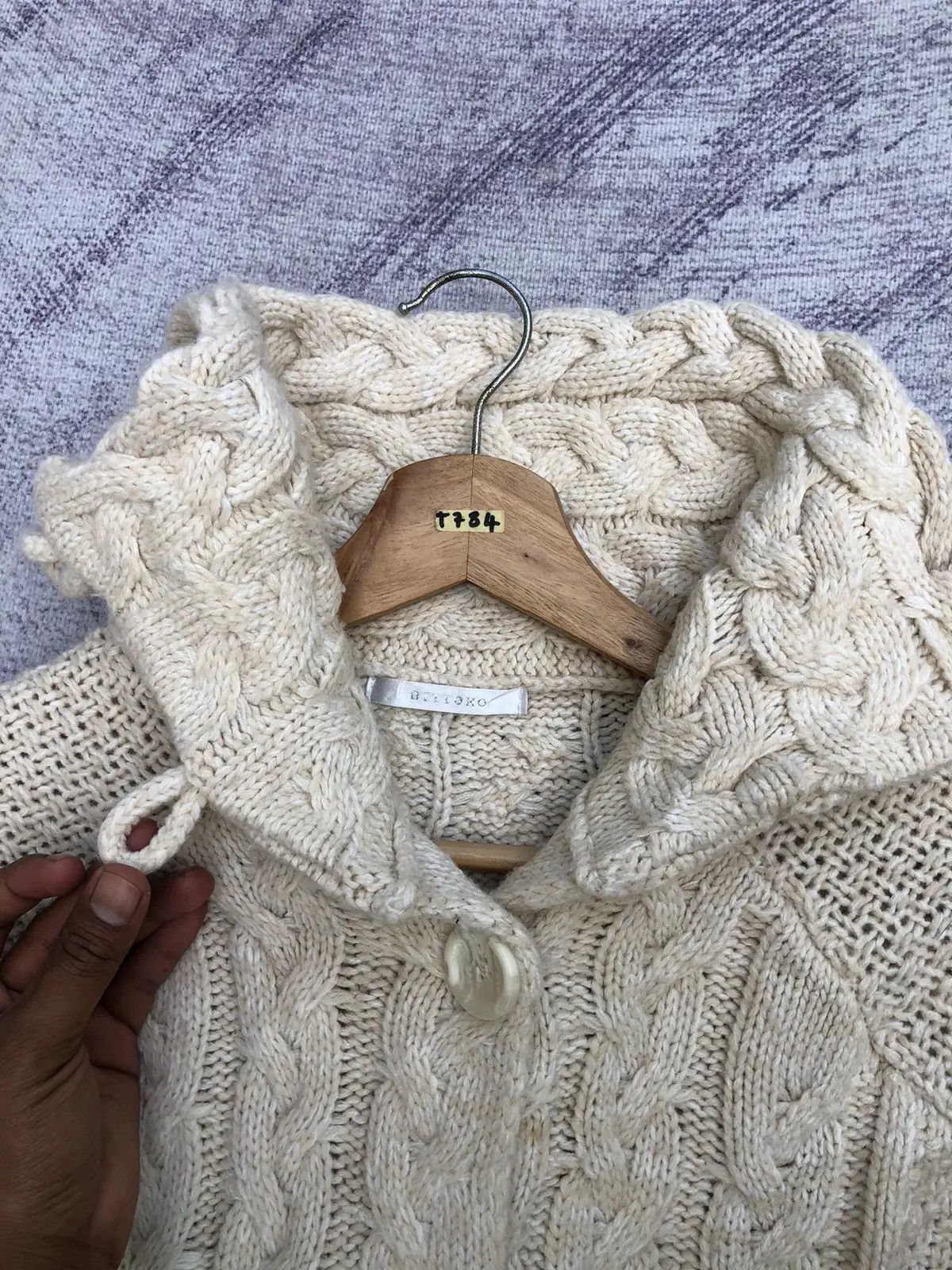 Aran Isles Knitwear × Designer Cardigan Plain Design Luxury Pattern With Pocket Size US M / EU 48-50 / 2 - 8 Thumbnail