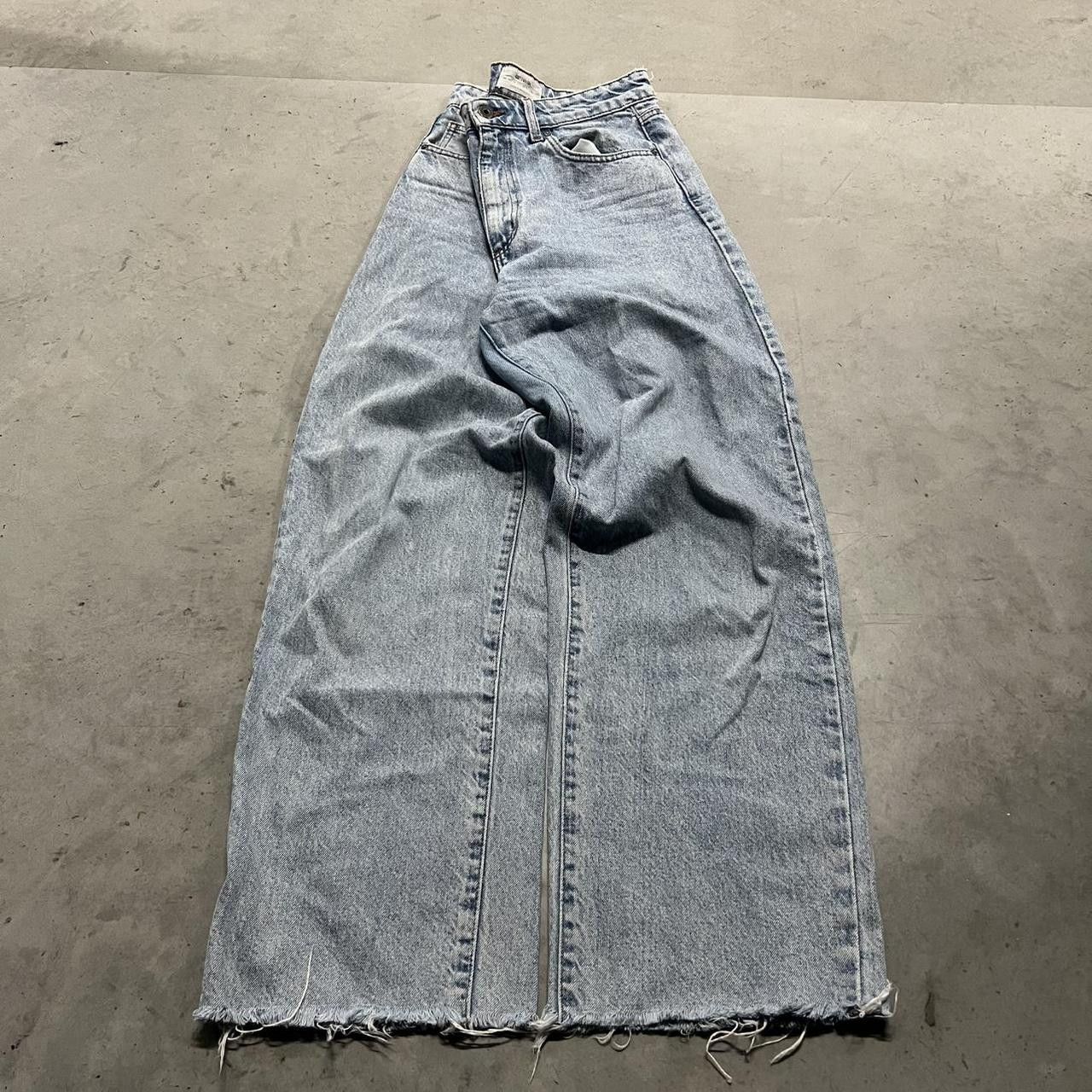 Japanese Brand × Vintage Vintage Y2K/2000s Baggy Wideleg Light wash denim jeans! Size US 28 / EU 44 - 1 Thumbnail