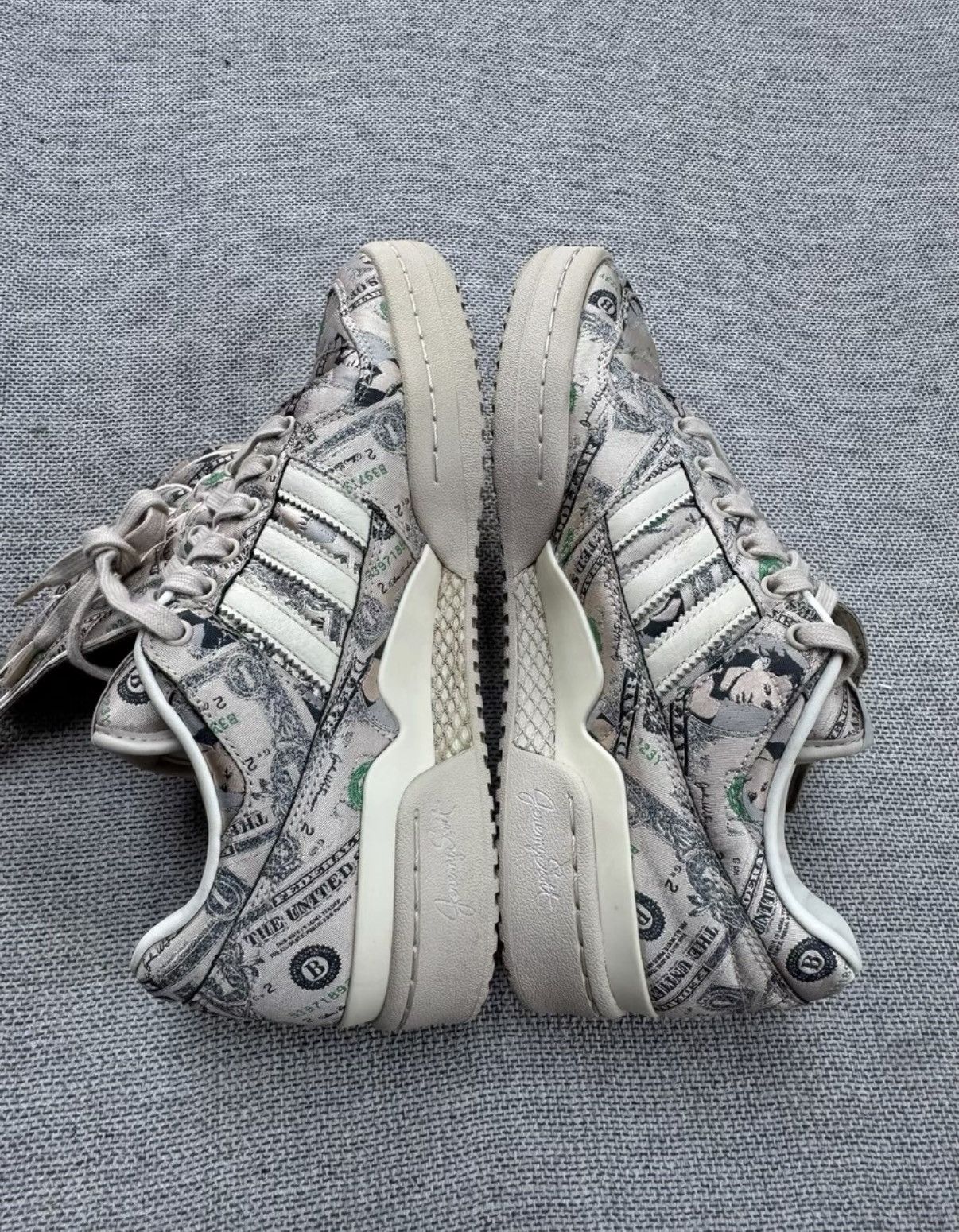 Adidas Adidas Jeremy Scott Wings All-Over Dollar Print GX6393 K37 Size US 8 / EU 41 - 3 Thumbnail
