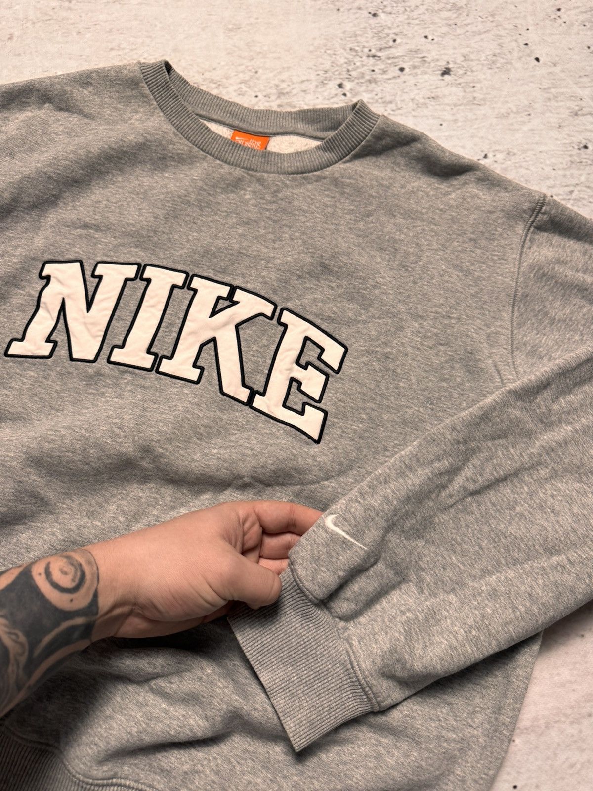 Nike × Vintage NIKE VINTAGE CENTER LOGO OVERSIZE BOXY SWEATSHIRT Size US XL / EU 56 / 4 - 5 Thumbnail