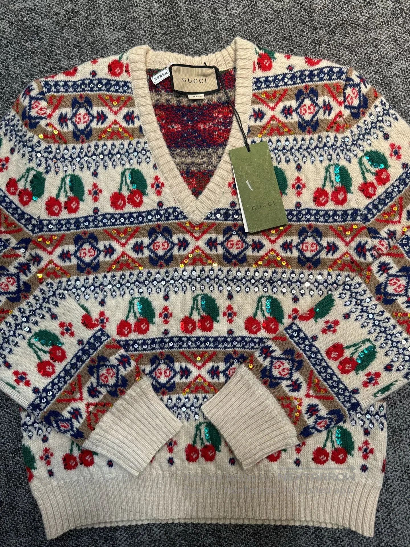 Gucci Gucci M Size Wool Sweater. Size M / US 6-8 / IT 42-44 - 1 Thumbnail