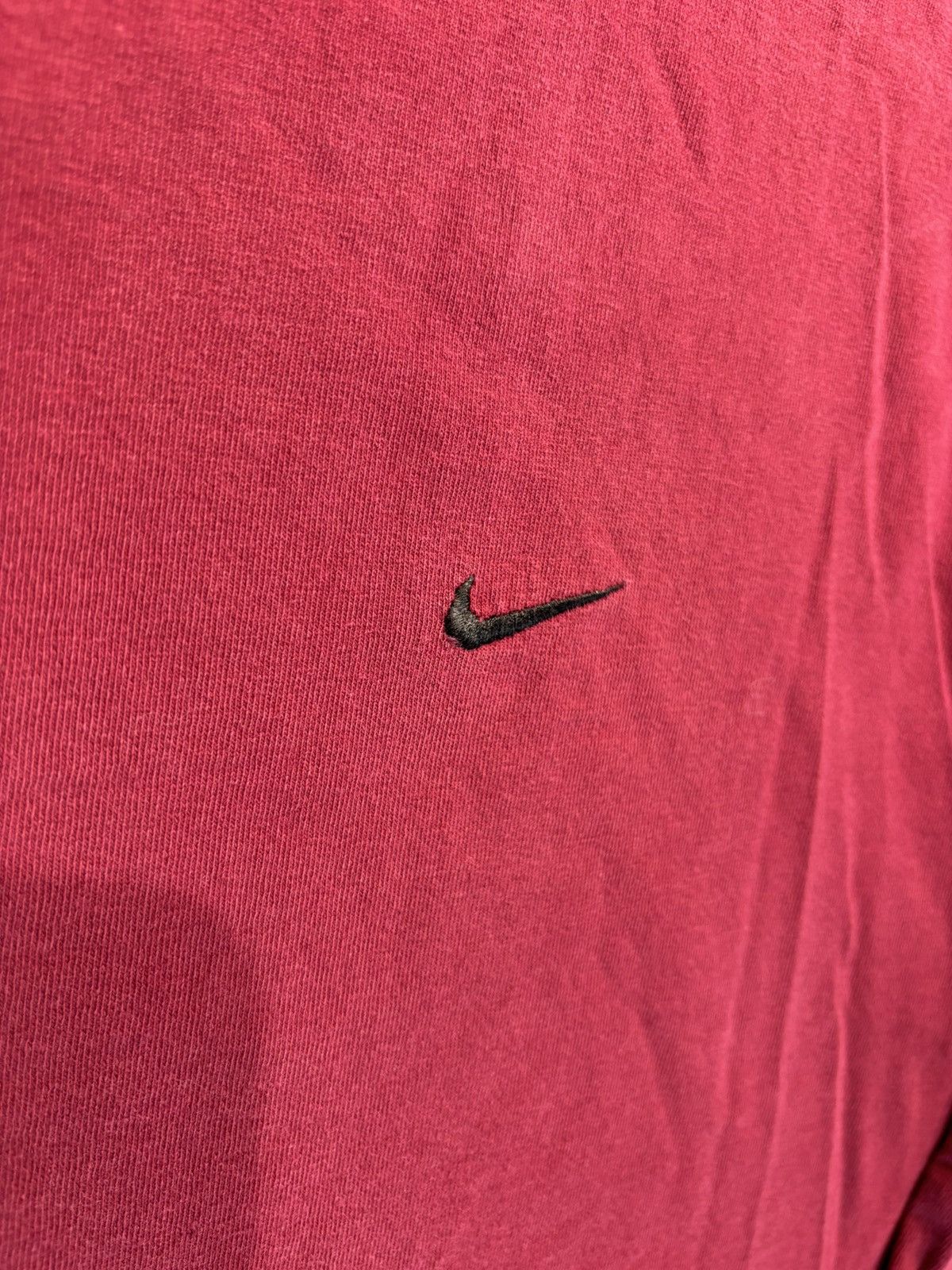 Nike Vintage Y2K Burgundy Nike TEAM Crewneck Long Sleeve Size L Size US L / EU 52-54 / 3 - 3 Thumbnail