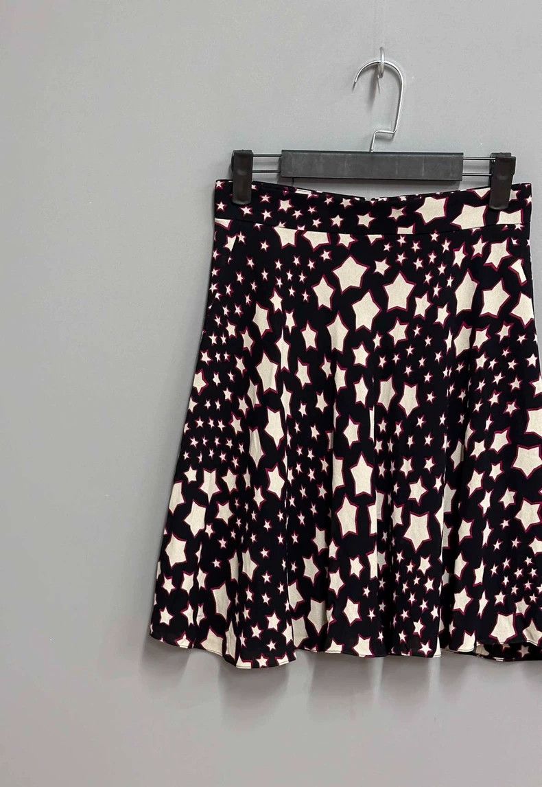 Saint Laurent Paris Saint Laurent Paris Star Skirt 2505-Nextarrow Size 35" - 3 Thumbnail