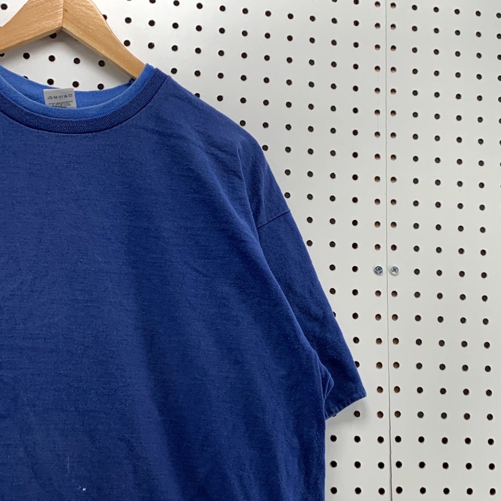Fruit Of The Loom VINTAGE Fruit Of The Loom Crew Neck Blue Short Sleeve XL VTG unisex Adults 80s 90s T-Shirt Size US 36 / EU 52 - 2 Thumbnail