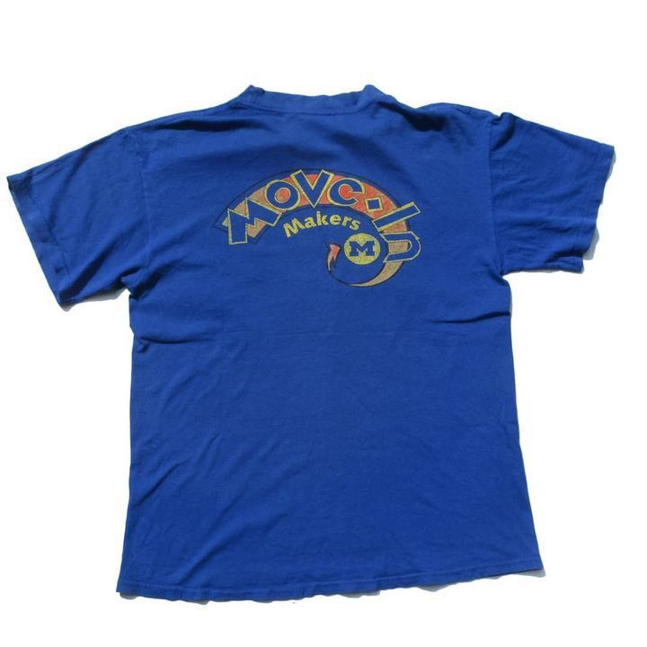 Vintage Vintage T Shirt Copyright 2004 Move In Makers Tag M & O Size US M / EU 48-50 / 2 - 4 Thumbnail