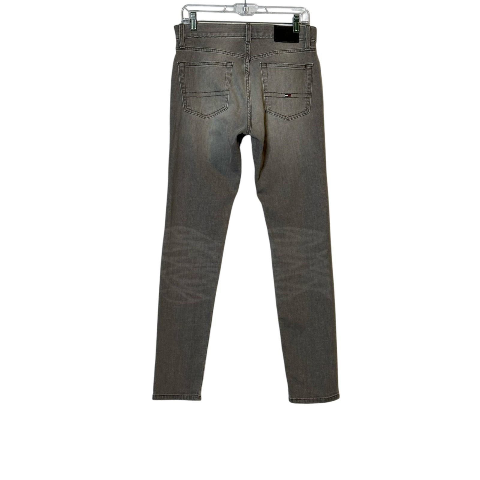 Tommy Hilfiger Tommy Hilfiger men gray slim fit tapered legs jeans size 30 Size US 30 / EU 46 - 11 Thumbnail