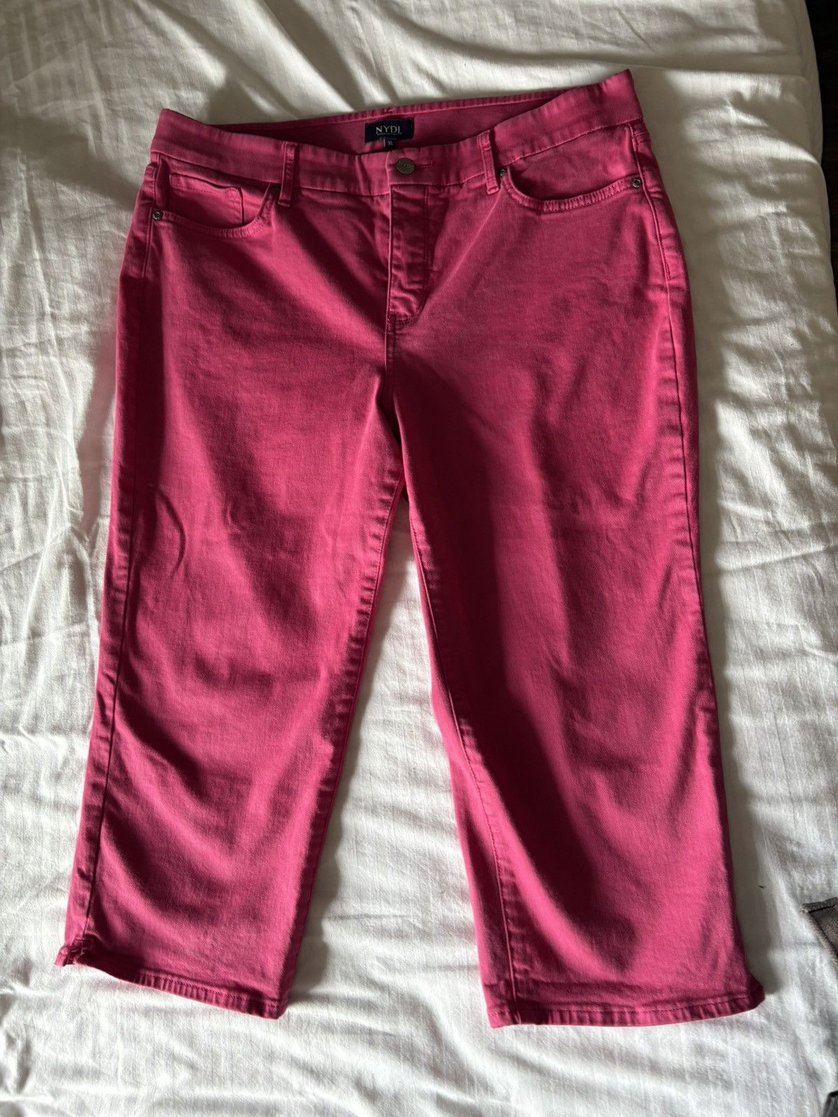 NYDJ NYDJ Raspberry Pink Denim Slim Capri Button Zip Plus XL Size 36" / US 14 / IT 50 - 6 Thumbnail