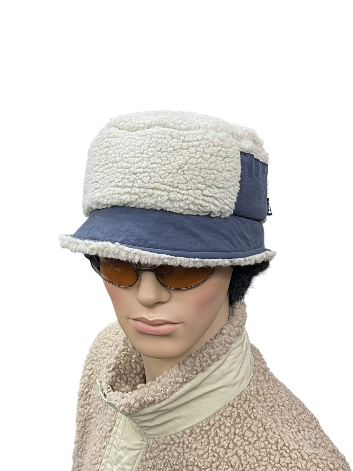Helly Hansen VINTAGE HELLY HANSEN X GOLDWIN Faux Sherpa Fleece Bucket Hat Size ONE SIZE - 5 Thumbnail