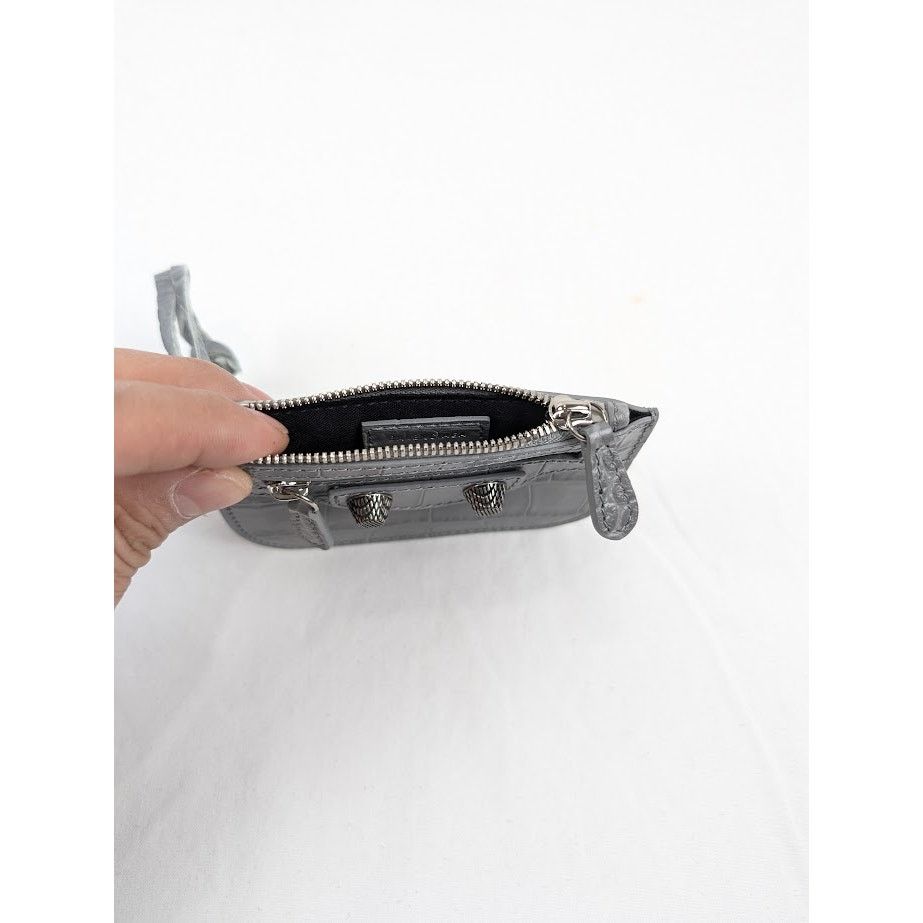 Balenciaga o1rshd1 Size: OS / Extra Supple Calf Wallet in Grey Size ONE SIZE - 10 Thumbnail