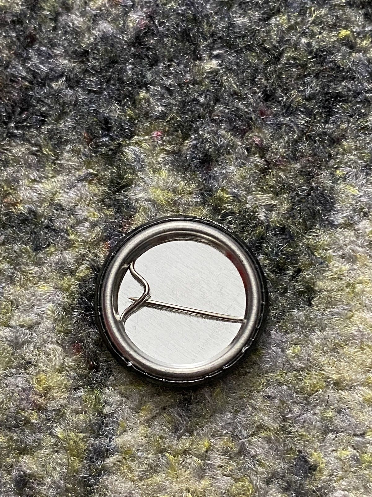 Supreme Supreme Rose Garden Pin Size ONE SIZE - 2 Thumbnail