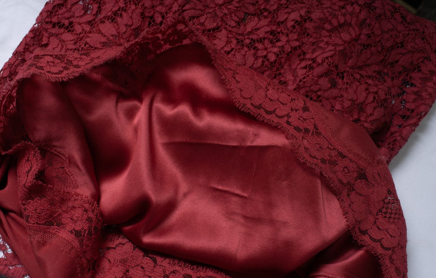 Prada Prada, red lace top Size S / US 4 / IT 40 - 8 Thumbnail