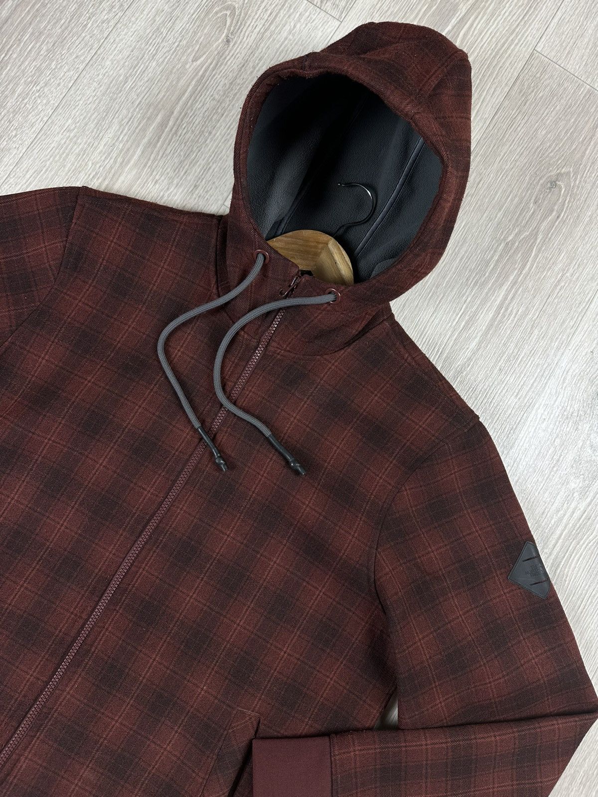 The North Face The North Face Plaid Outbound Jacket Water Repellent Hoodie Size US L / EU 52-54 / 3 - 2 Thumbnail