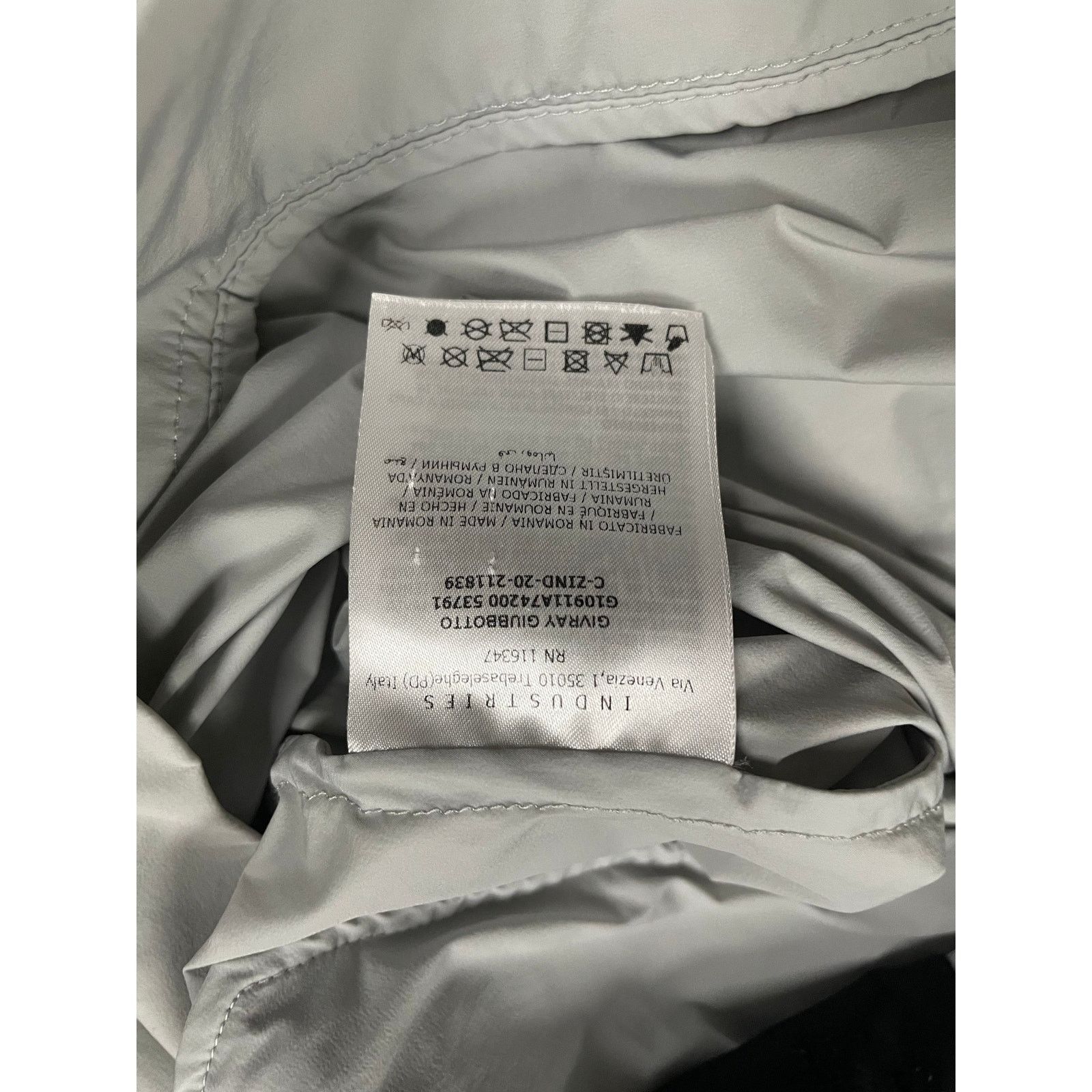 Moncler Moncler Wind Breaker Grey Used 3 (Medium) Size M / US 6-8 / IT 42-44 - 4 Thumbnail
