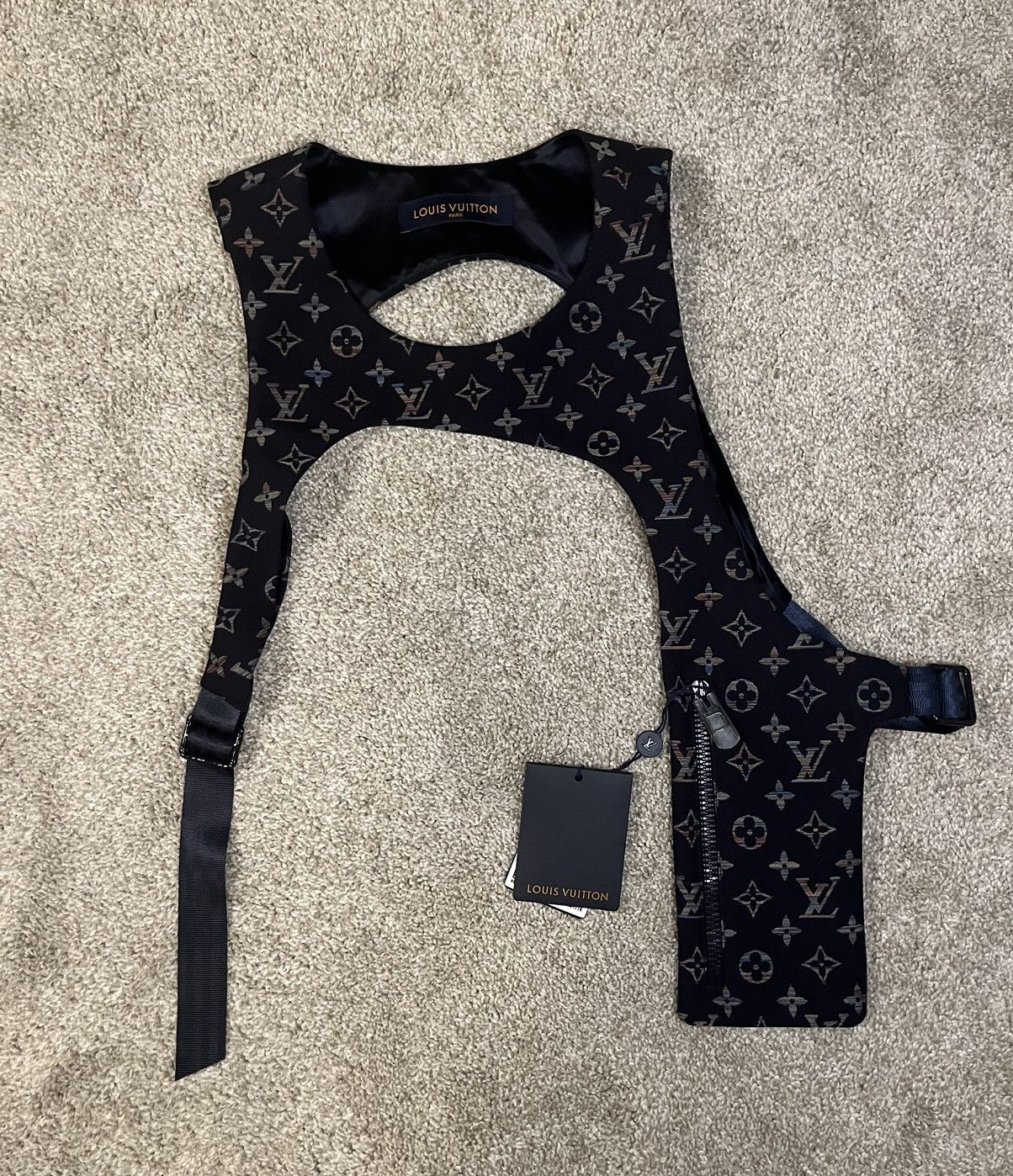Cut out vest louis vuitton hot sale