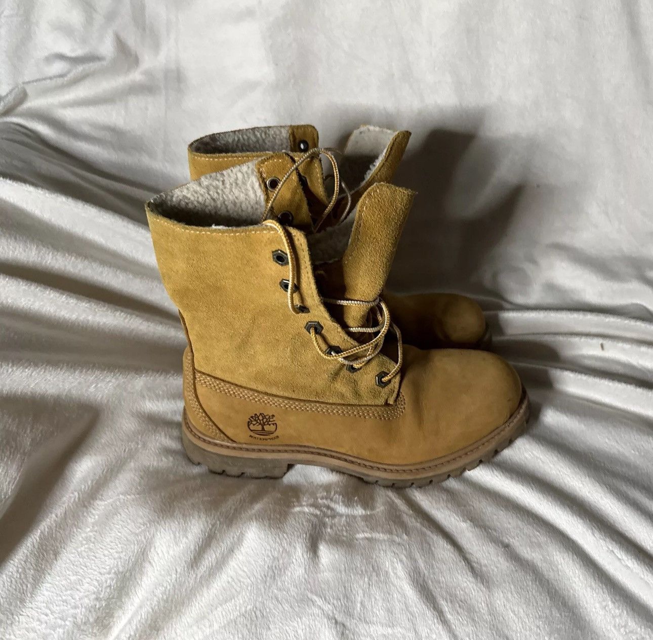 Timberland Timberland Wheat Nubuck Teddy Fleece Fold Down Size US 5.5 / EU 38 - 5 Thumbnail