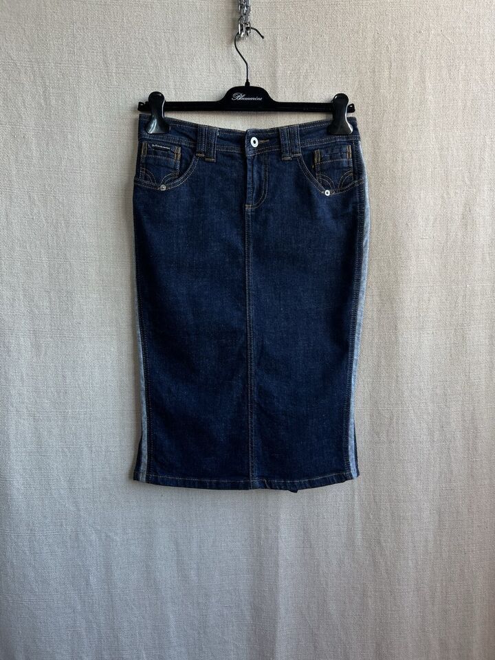 Dolce & Gabbana Dolce & Gabbana Knee Length Denim Skirt Blue Size S Size 28" / US 6 / IT 42 - 1 Thumbnail