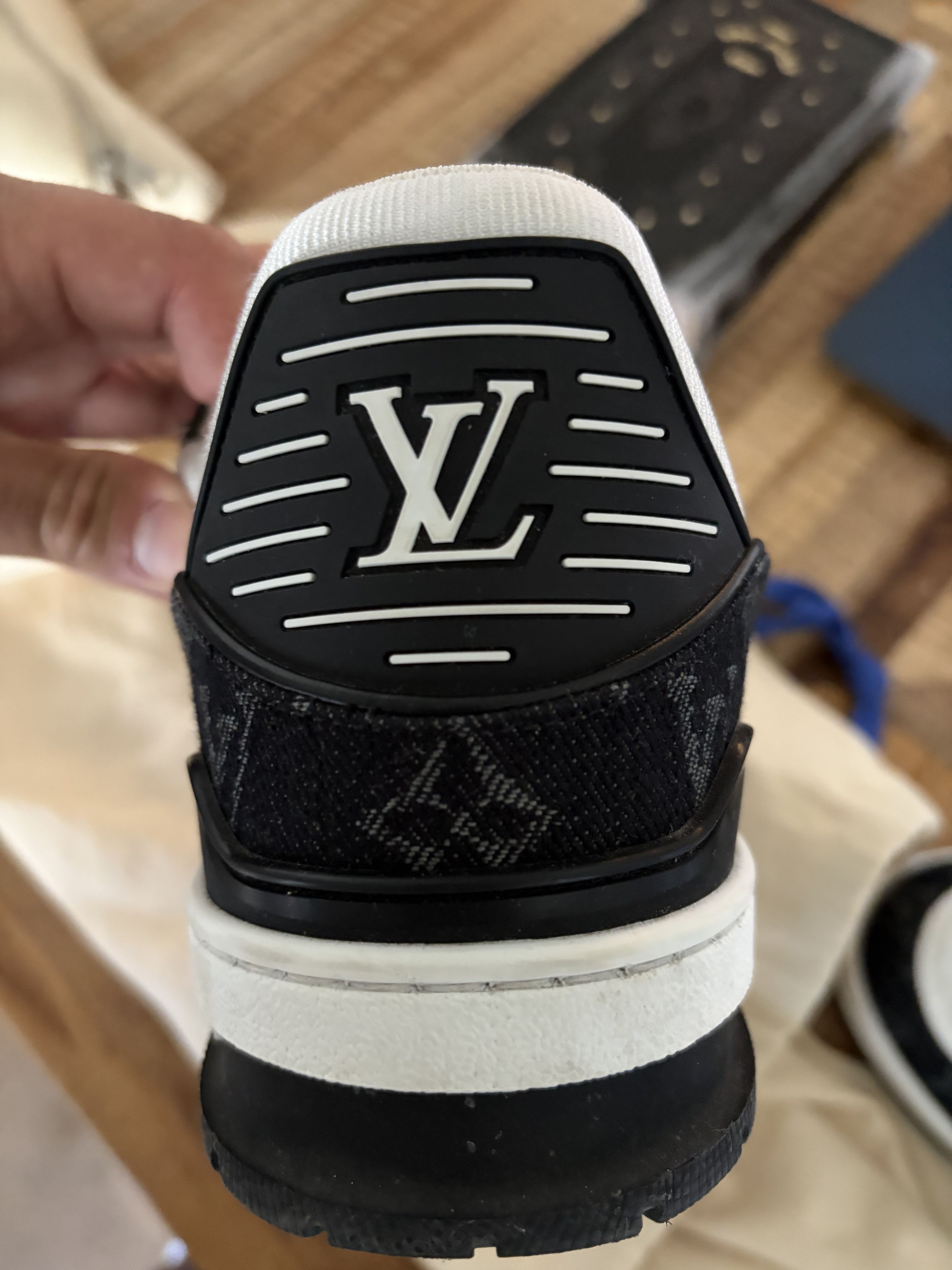 Louis Vuitton Louis Vuitton Trainer sneakers black Size US 7 / EU 40 - 5 Thumbnail