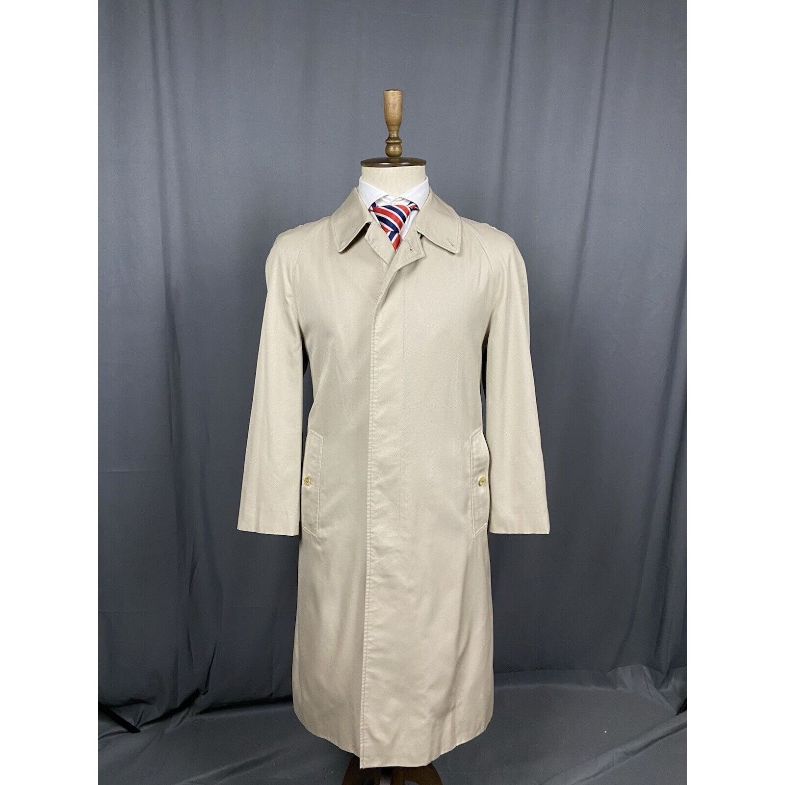 Burberry Burberry Nova Check Lining Men's Beige Trench Long Coat Size Size US M / EU 48-50 / 2 - 2 Thumbnail