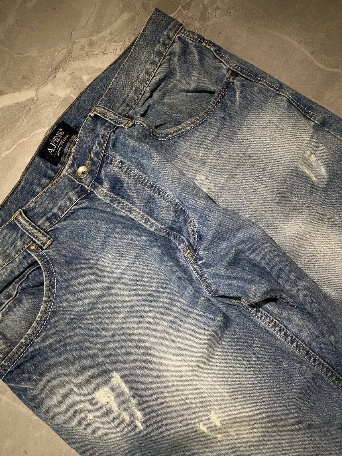 Armani RARE Distressed Armani Jean /Washed Vintage Size US 38 / EU 54 - 5 Thumbnail