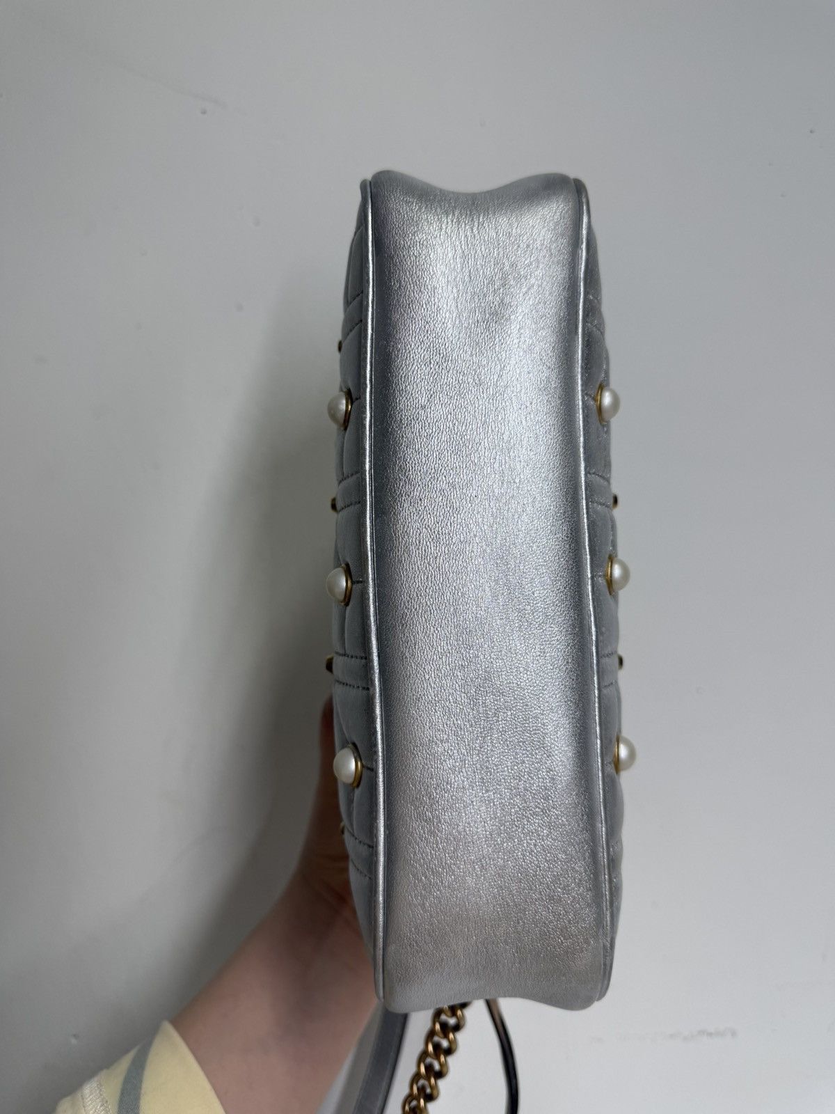Gucci Gucci GG Marmont Pearl Crossbody Silver Matelasse Chain Bag Size ONE SIZE - 7 Thumbnail